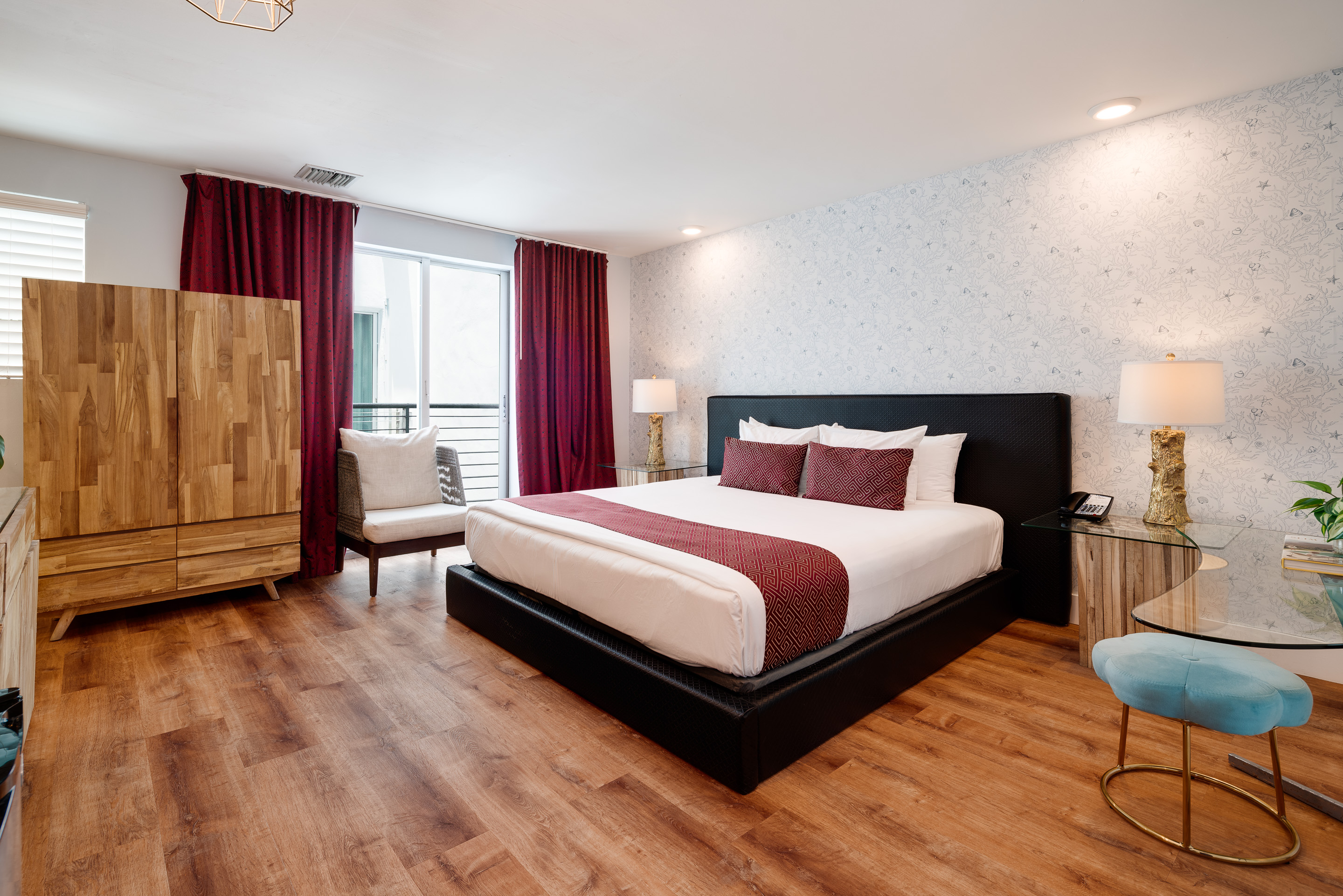 Double Executive King Bed