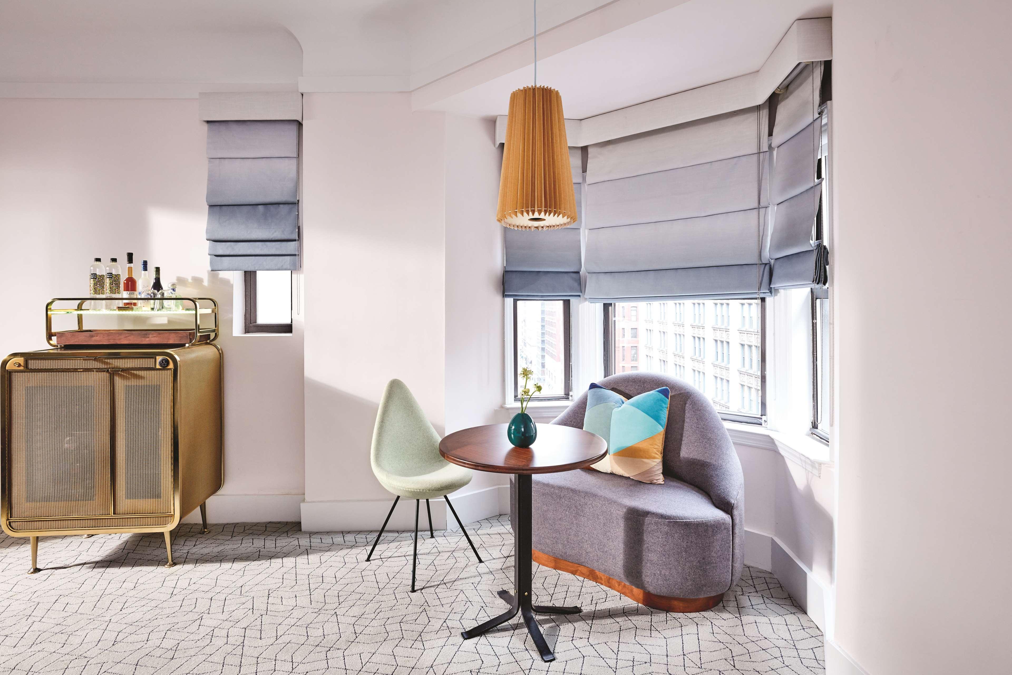 Room Deluxe King Bed