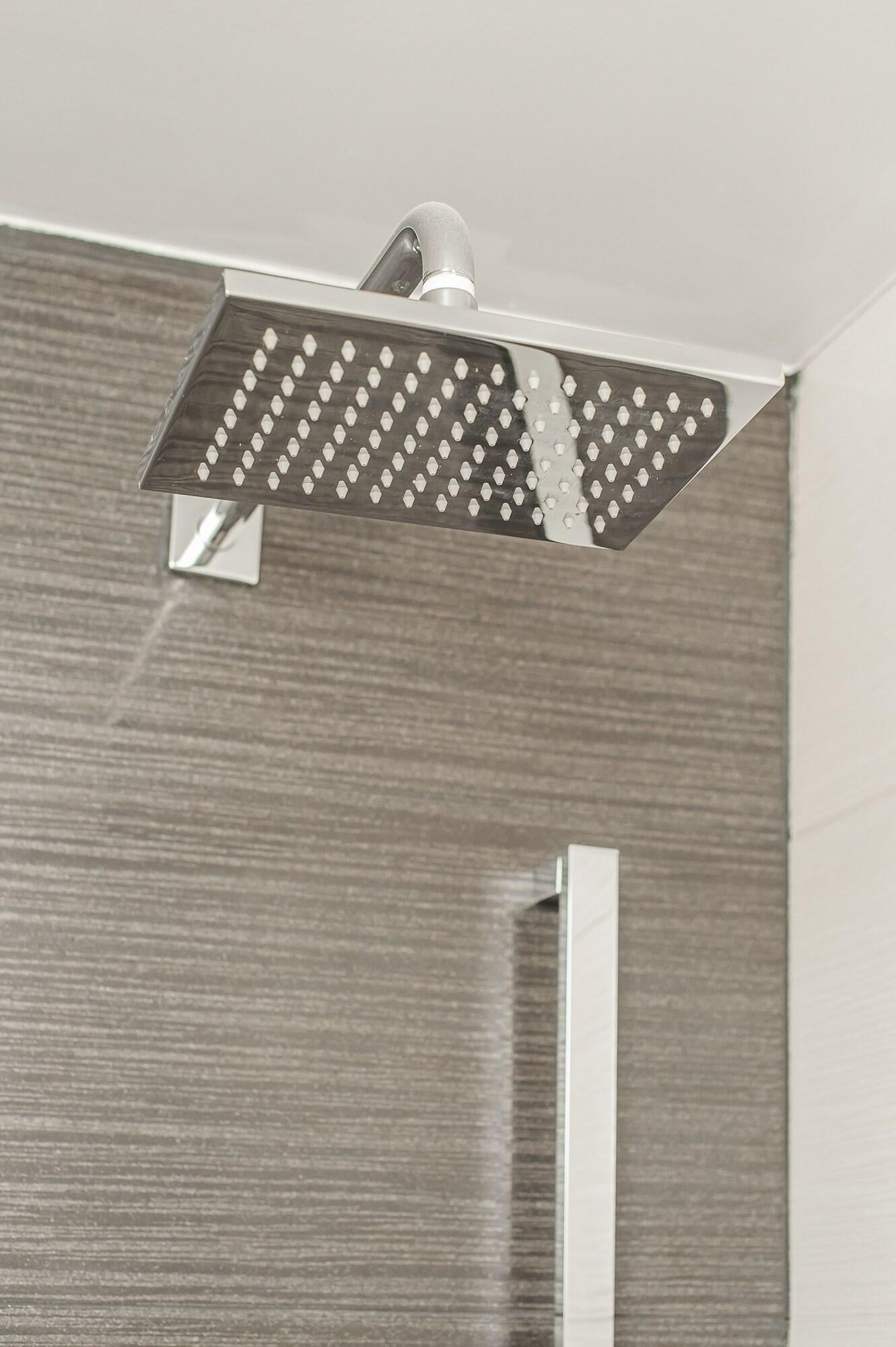 Junior Suite King Size Bed