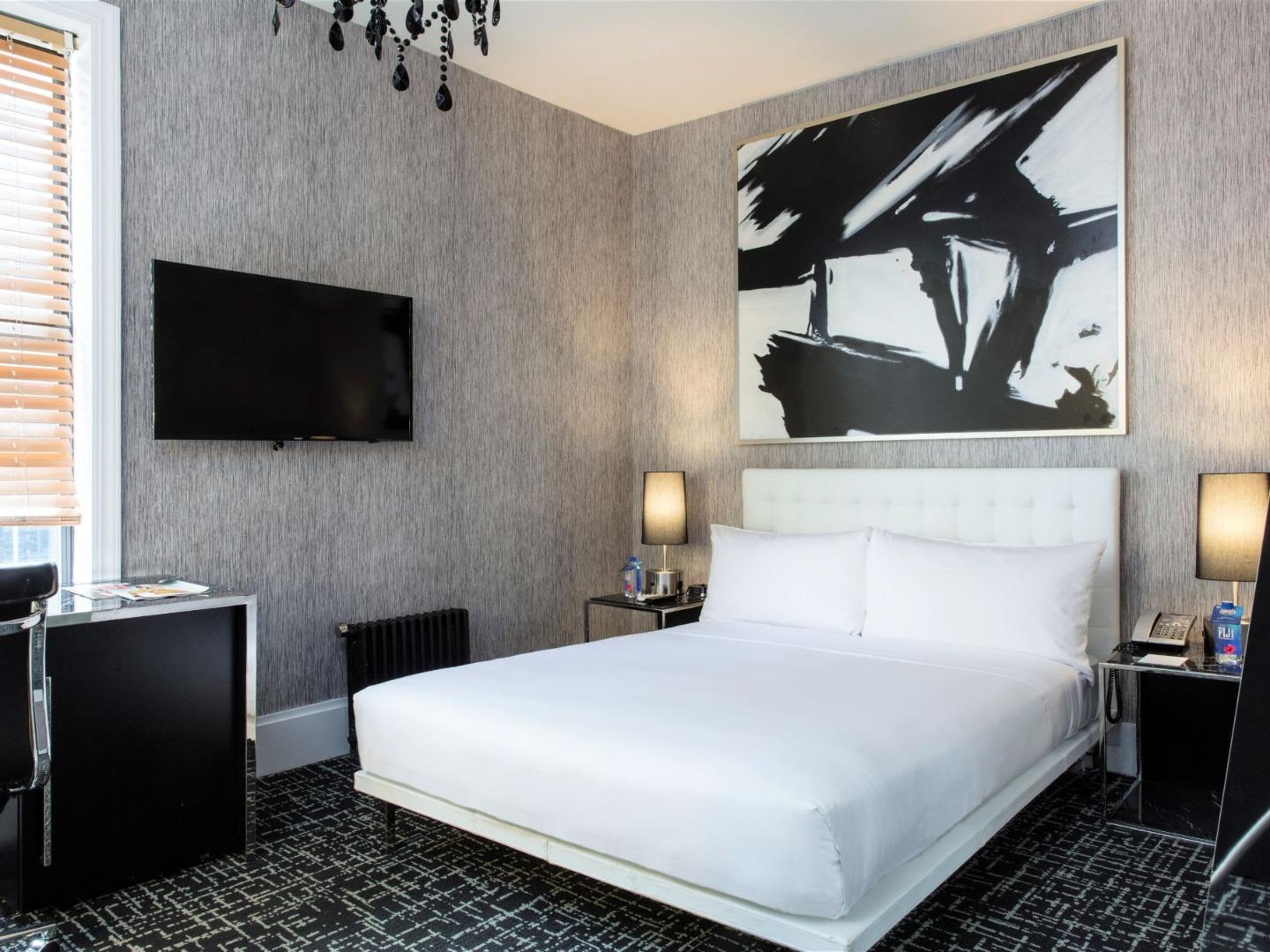 Double Accessible-queen Size Bed