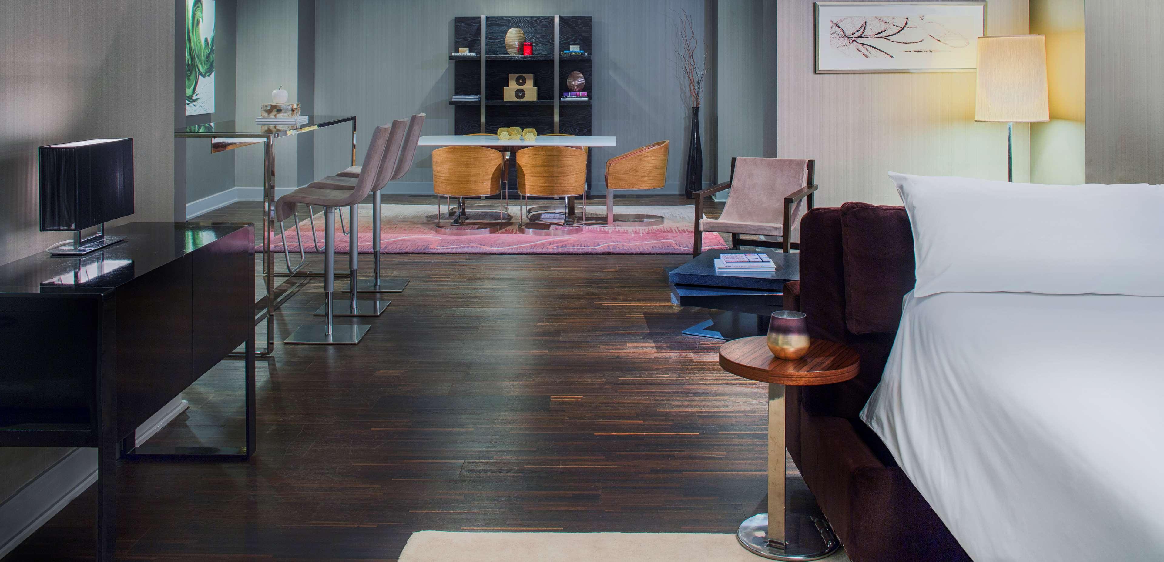 Double Queen Bed Non Smoking