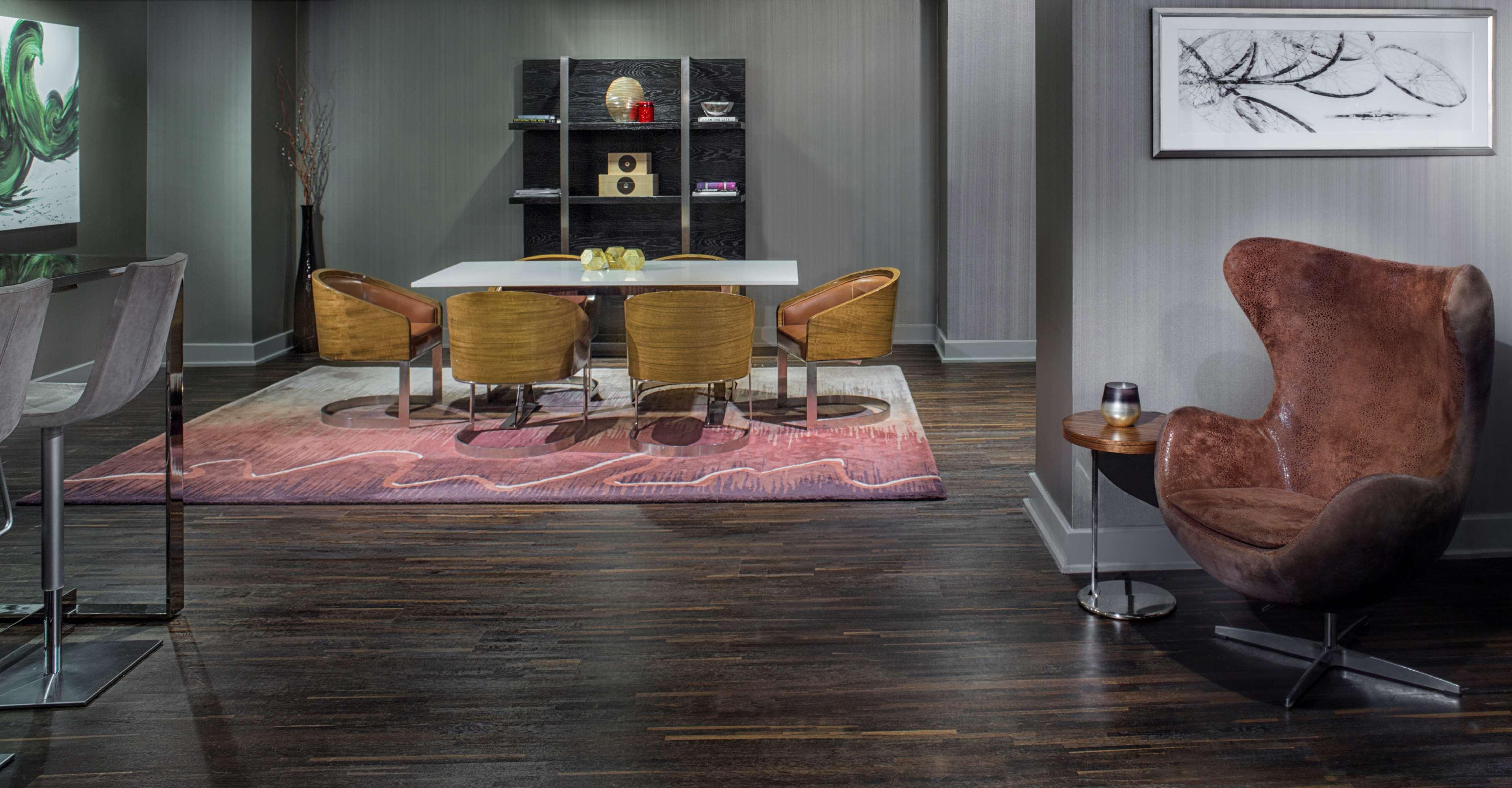 Double Queen Bed Non Smoking