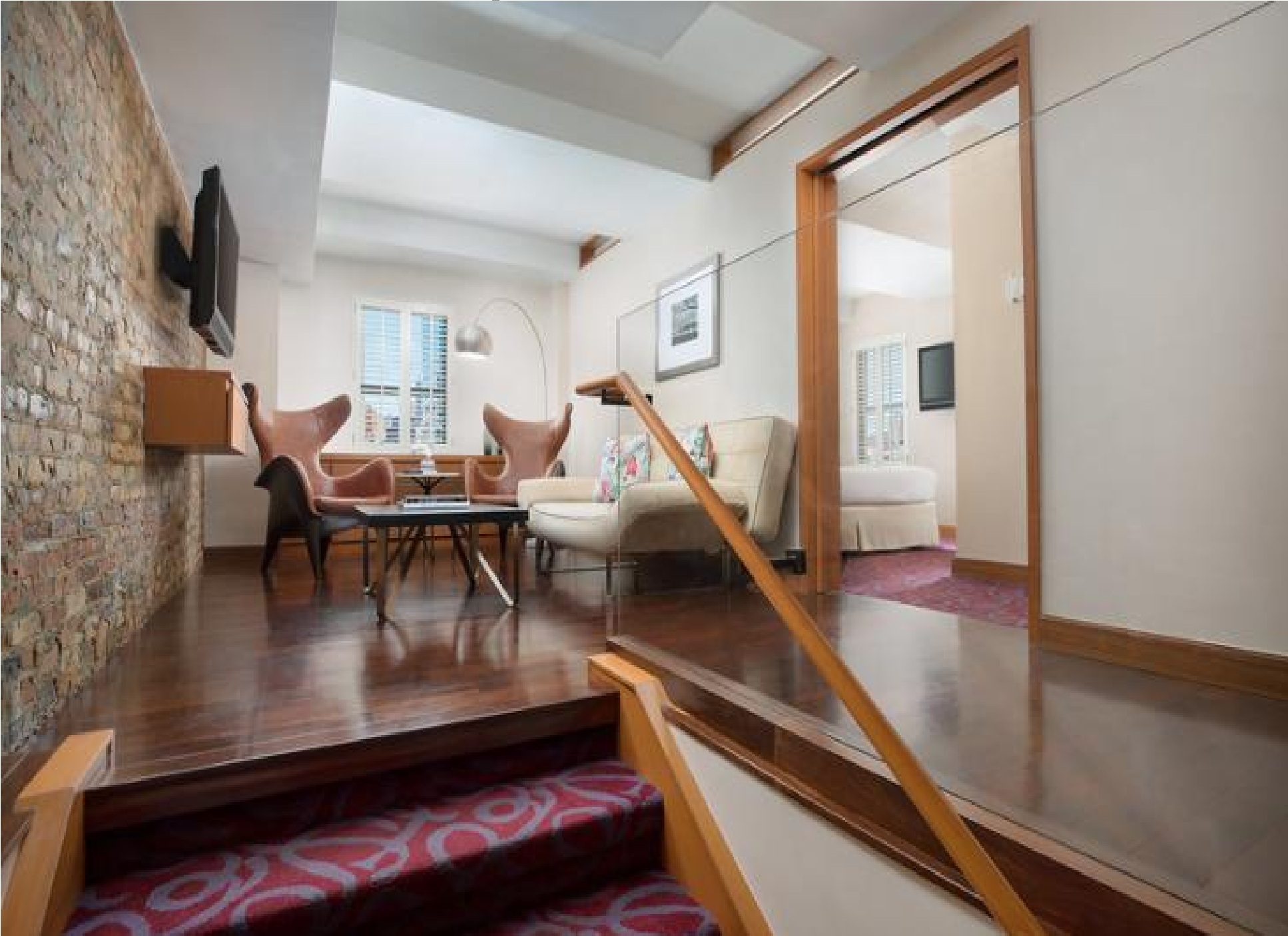 Suite King Size Bed
