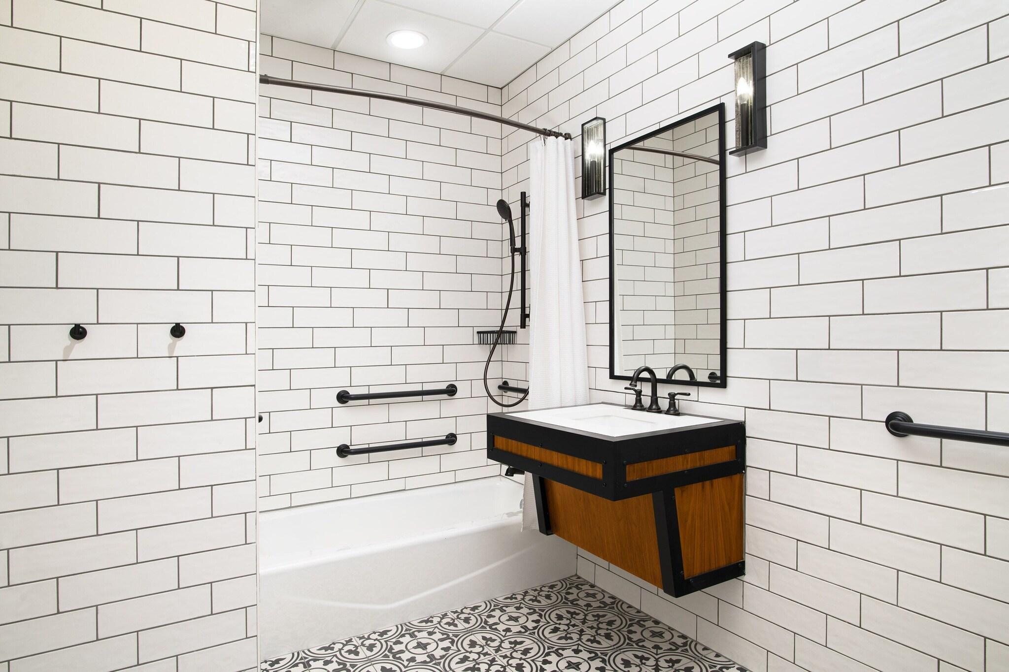 Double Deluxe King Bed