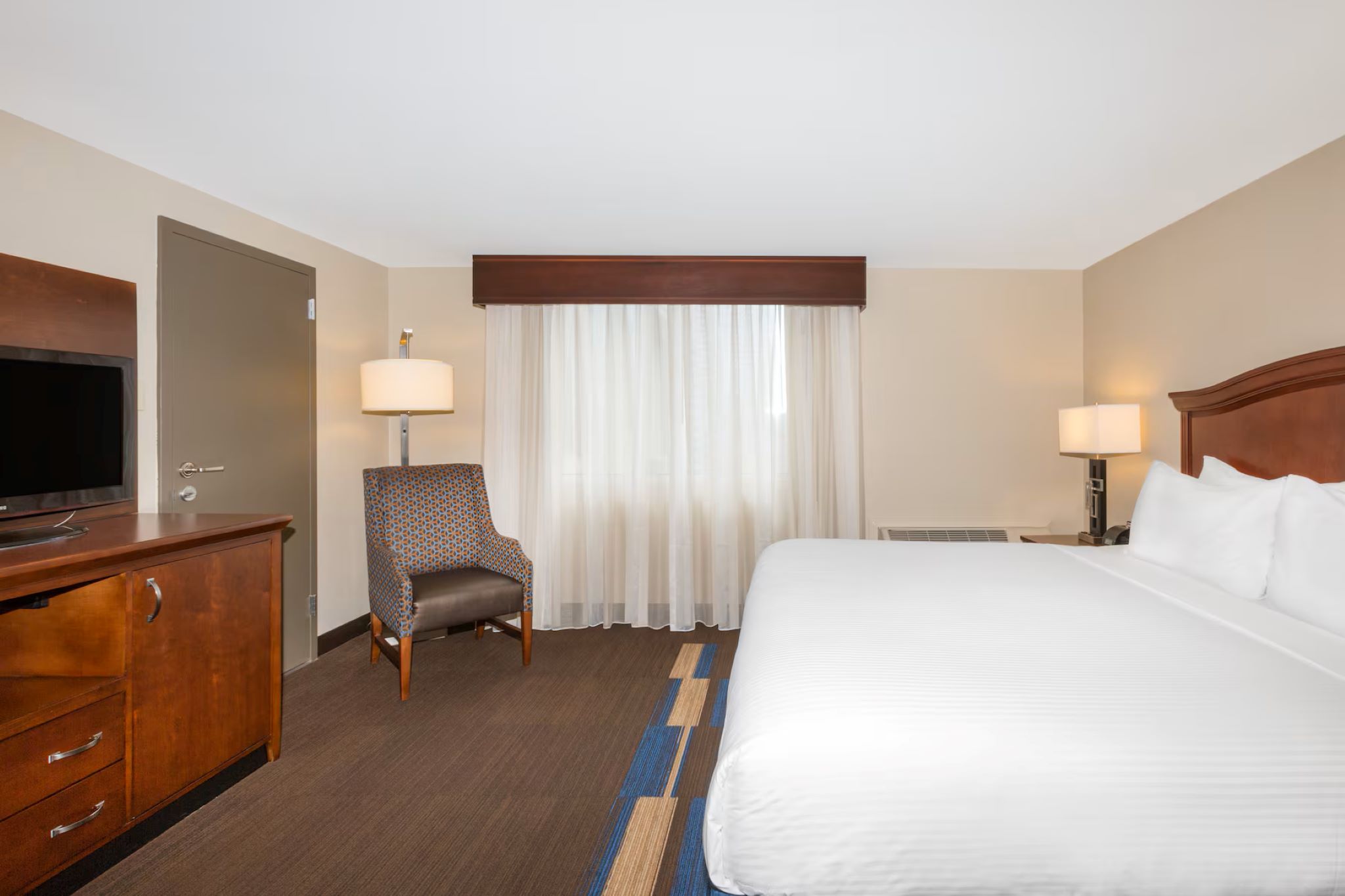 Room King Bed Non Smoking