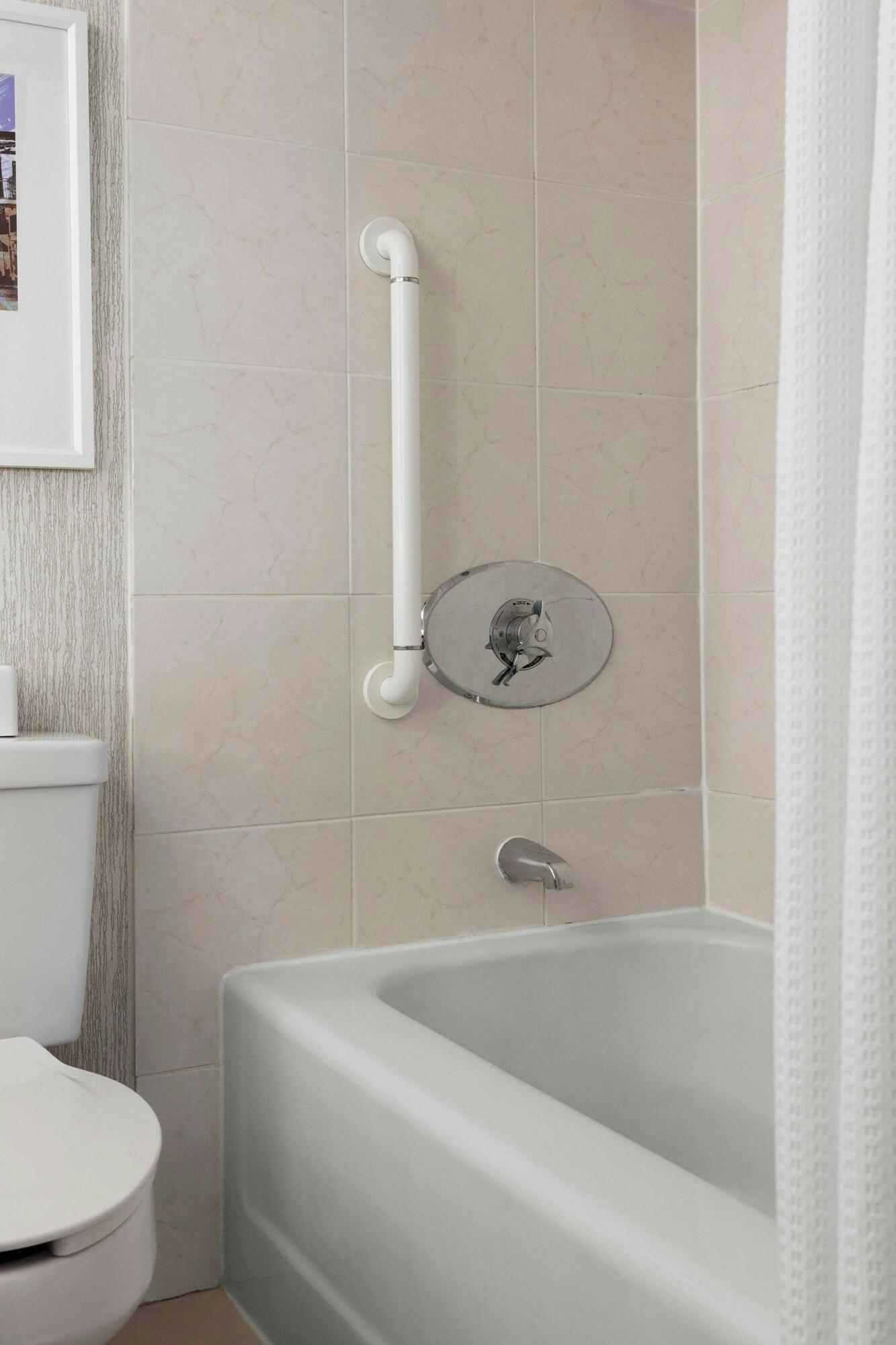 Quadruple Superior City View