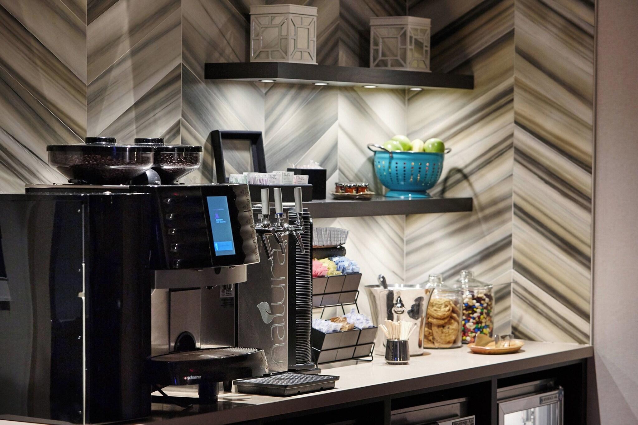 Double Club King Bed