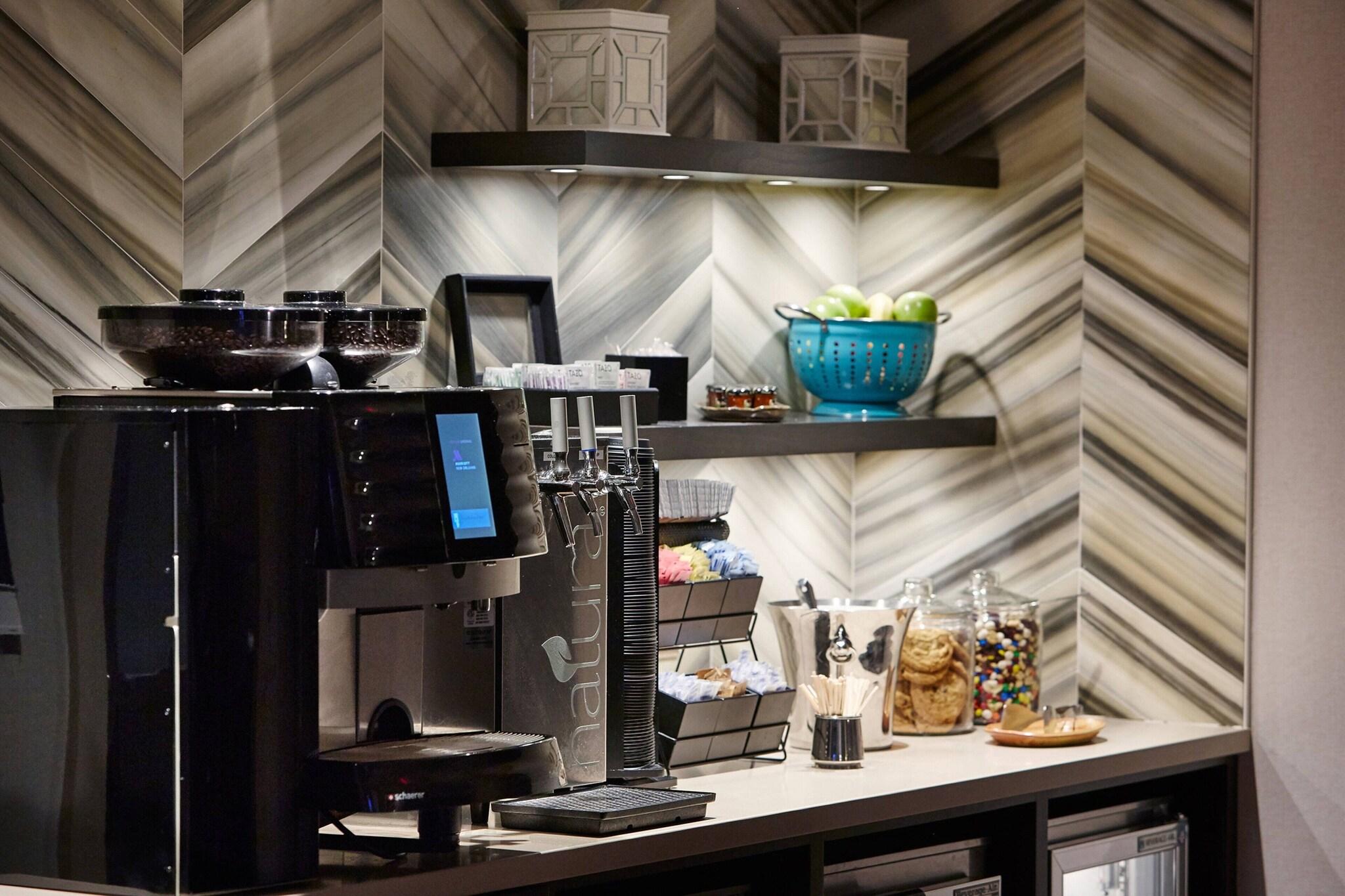 Double Club King Bed