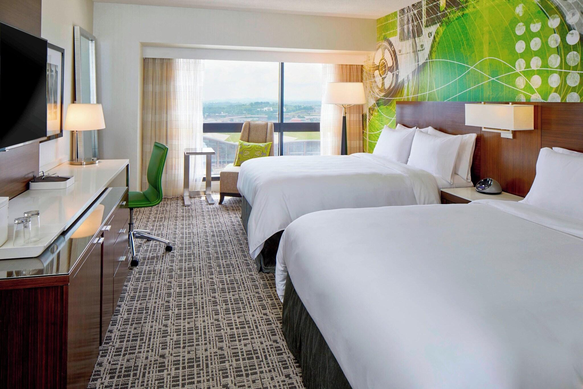 Quadruple Deluxe Two Queen Beds