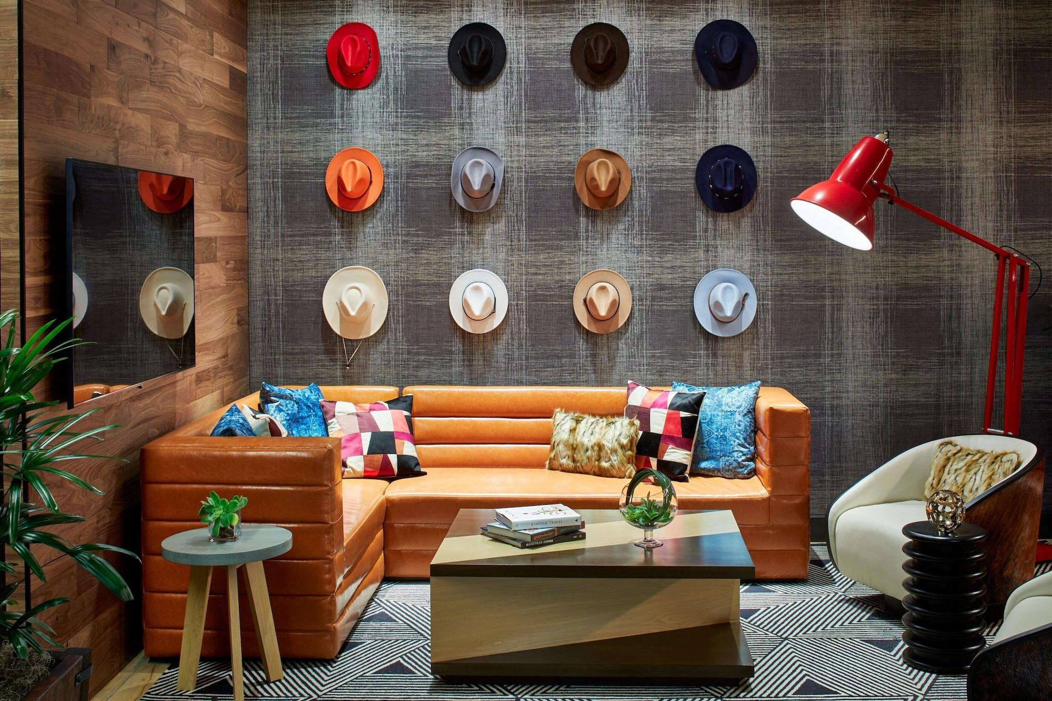 Double Club King Bed