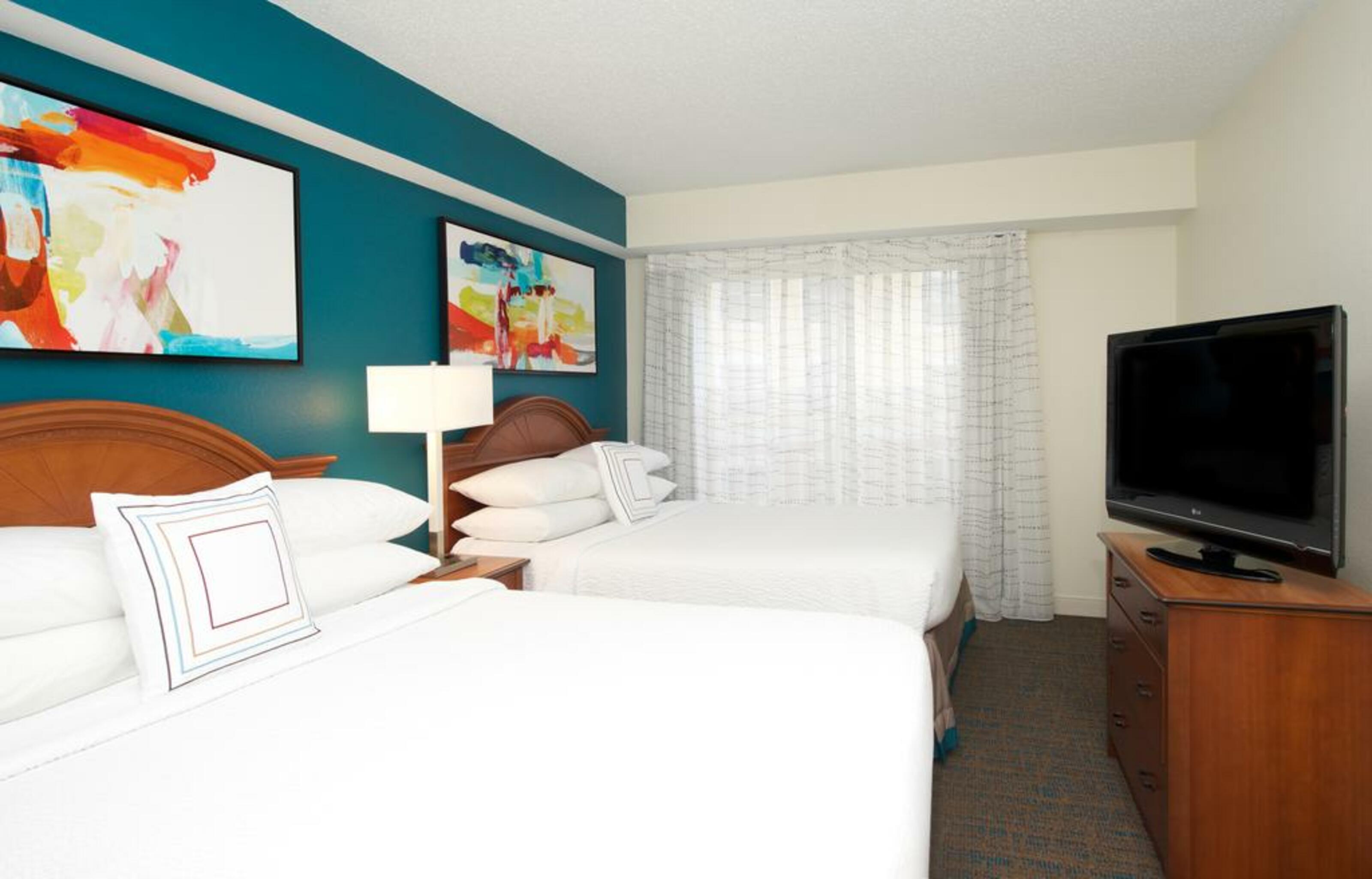 Suite Two Queen Beds One Bedroom