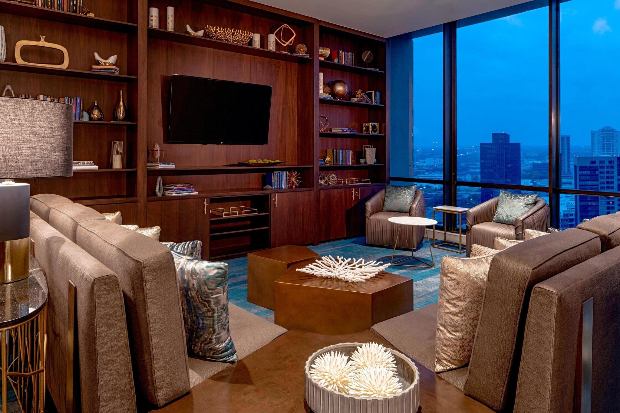 Suite with Double Bed