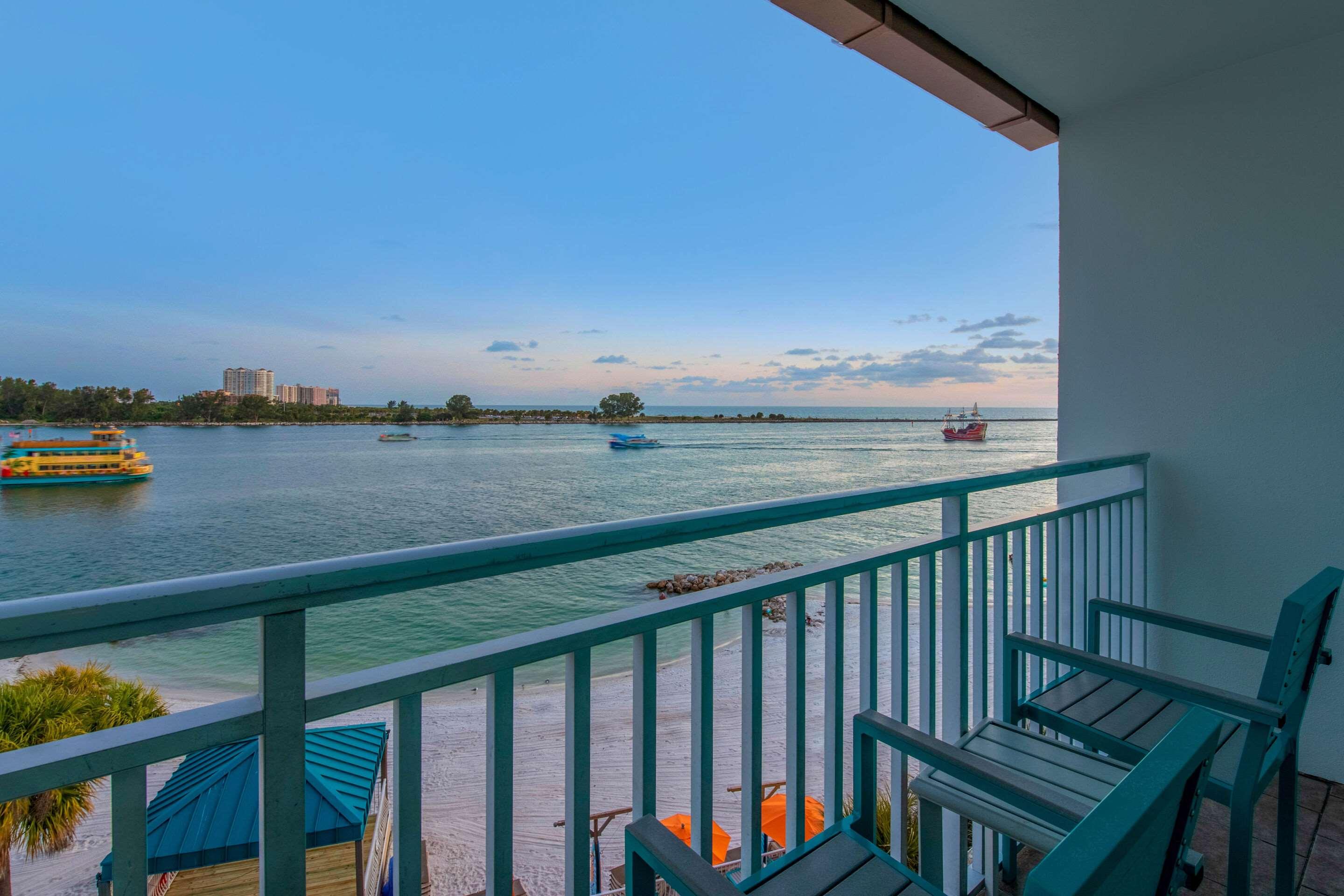 Double King Bed Non Smoking