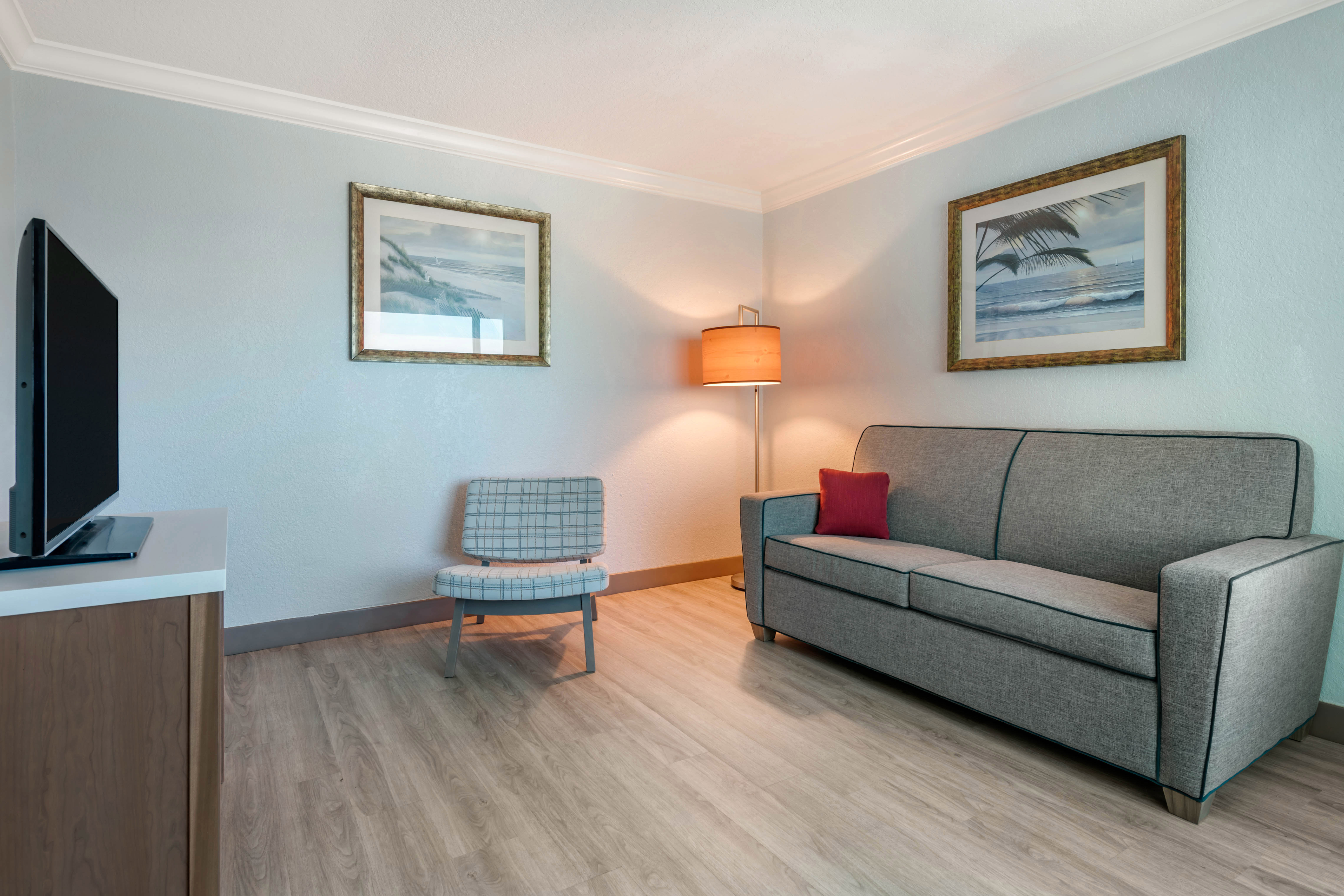 Suite Two Queen Beds Non Smoking