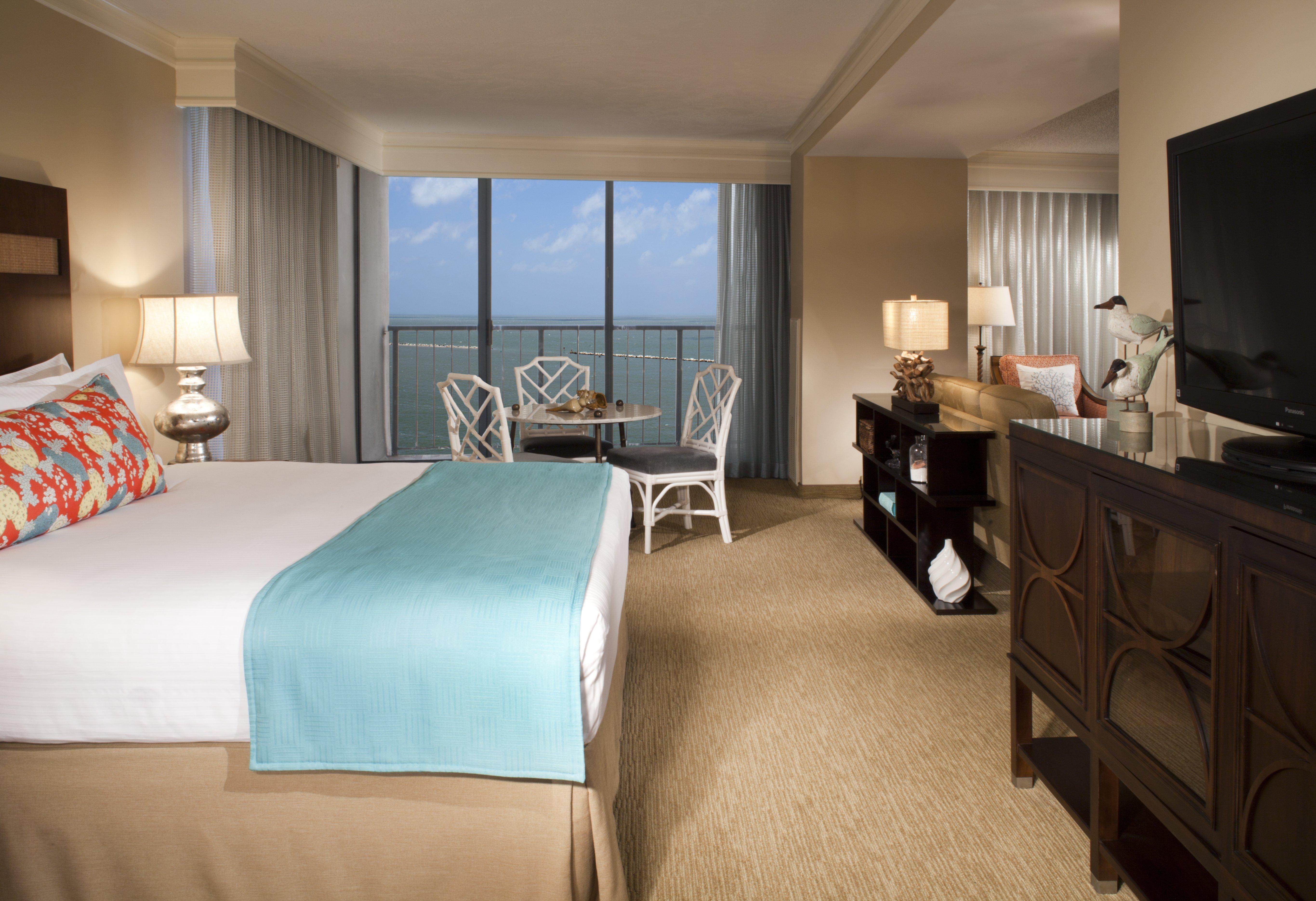 Suite Bay View King Bed