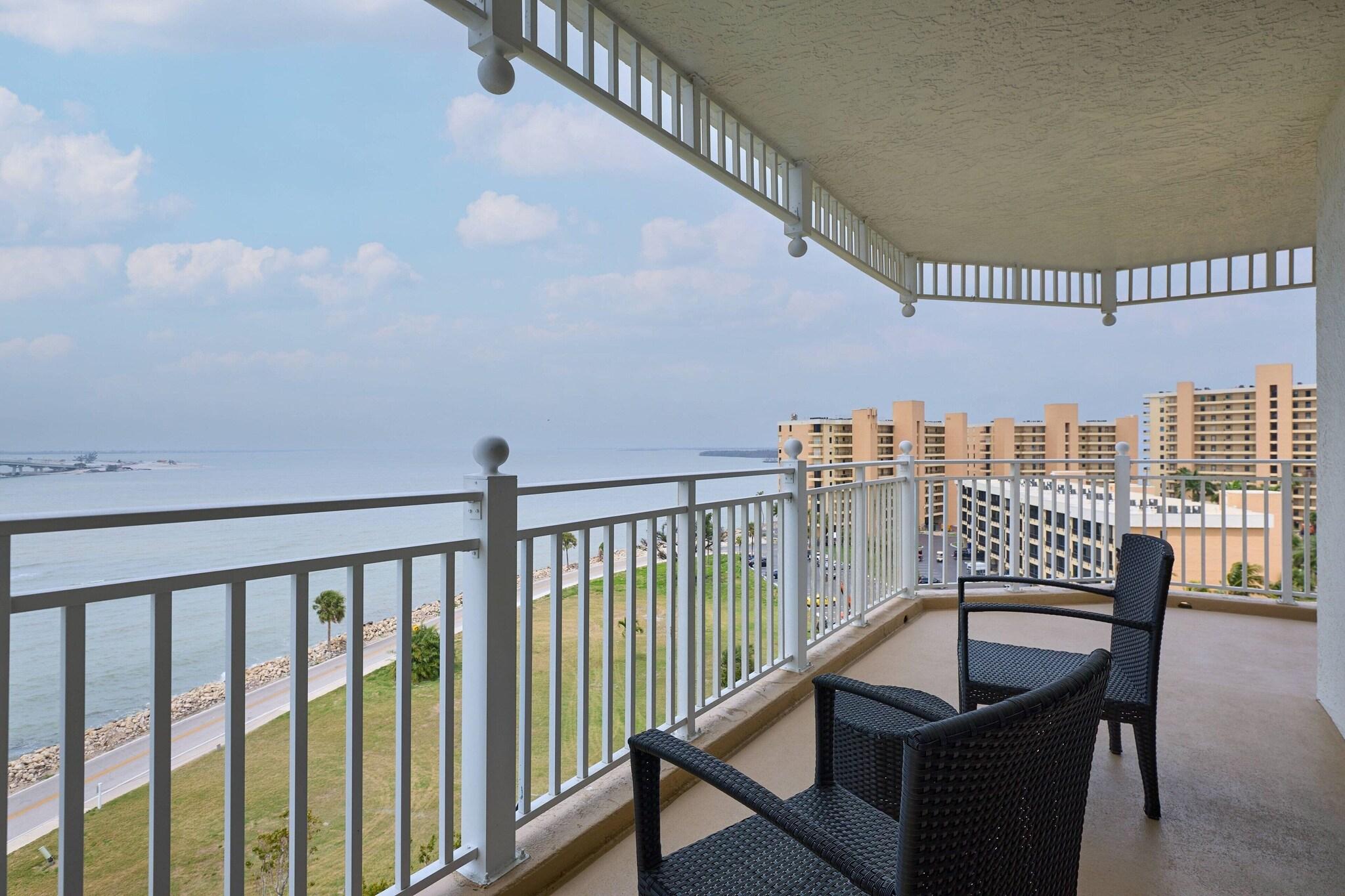 Suite One Bedroom with Views
