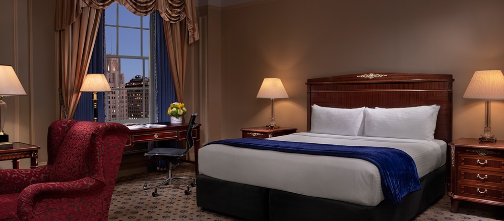 Double Club King Bed