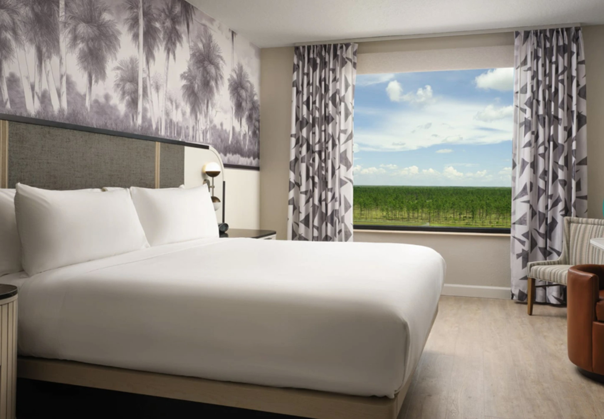 Suite King Size Bed