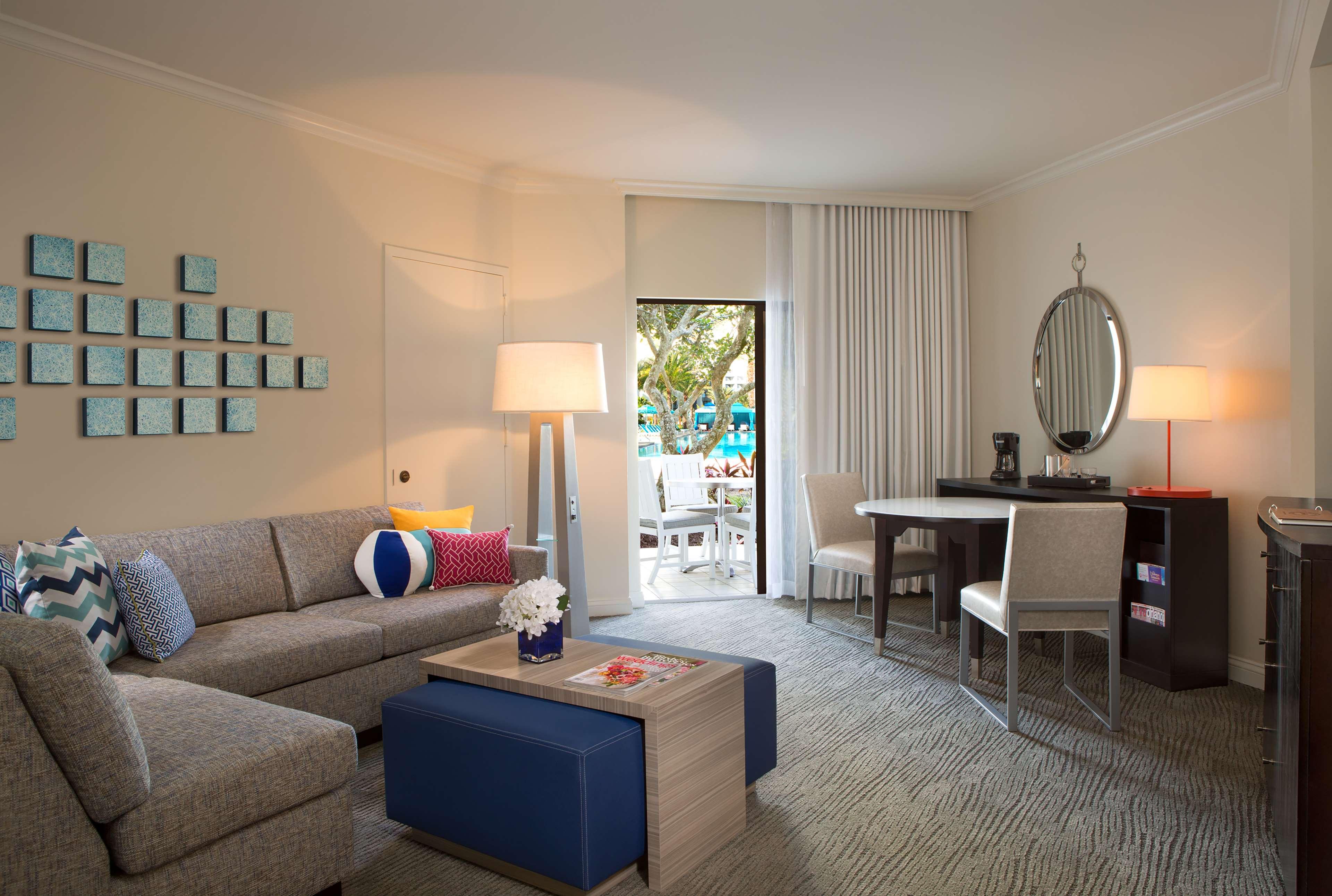 Suite Pool View One Bedroom