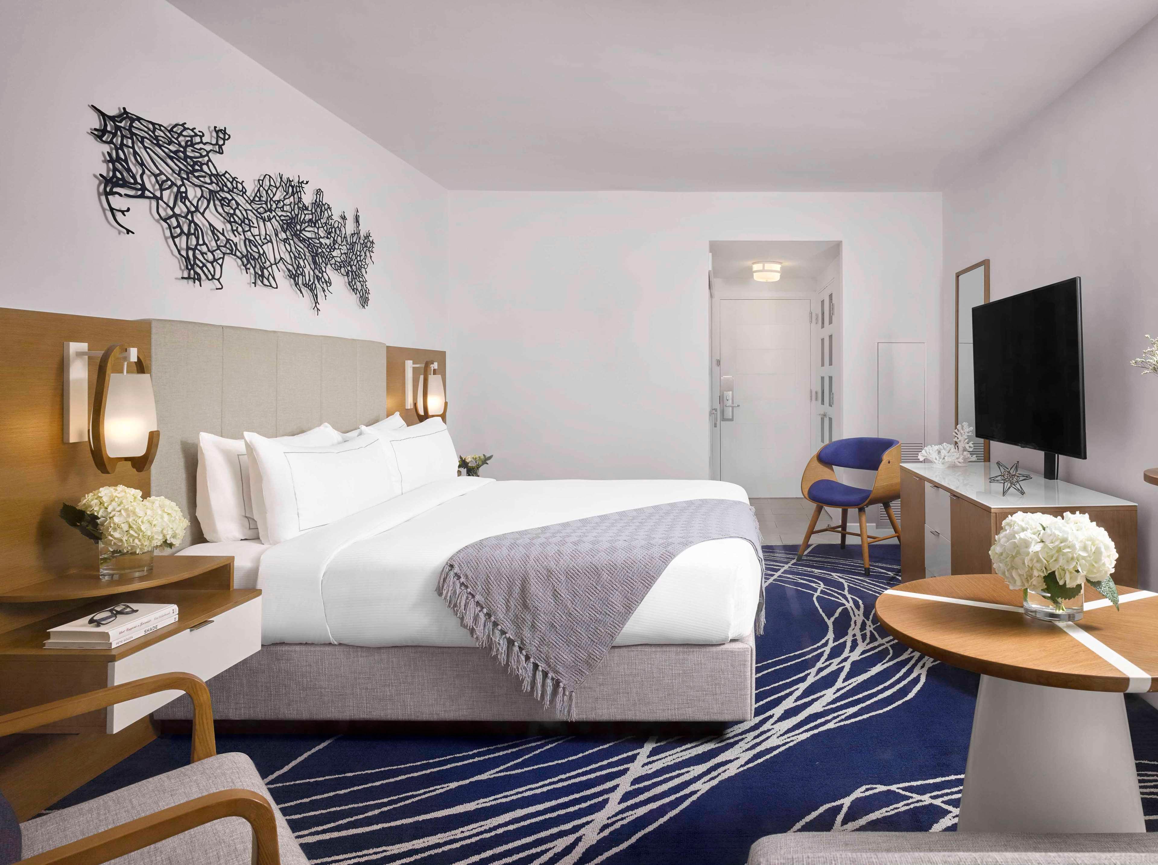 Double King Size Bed