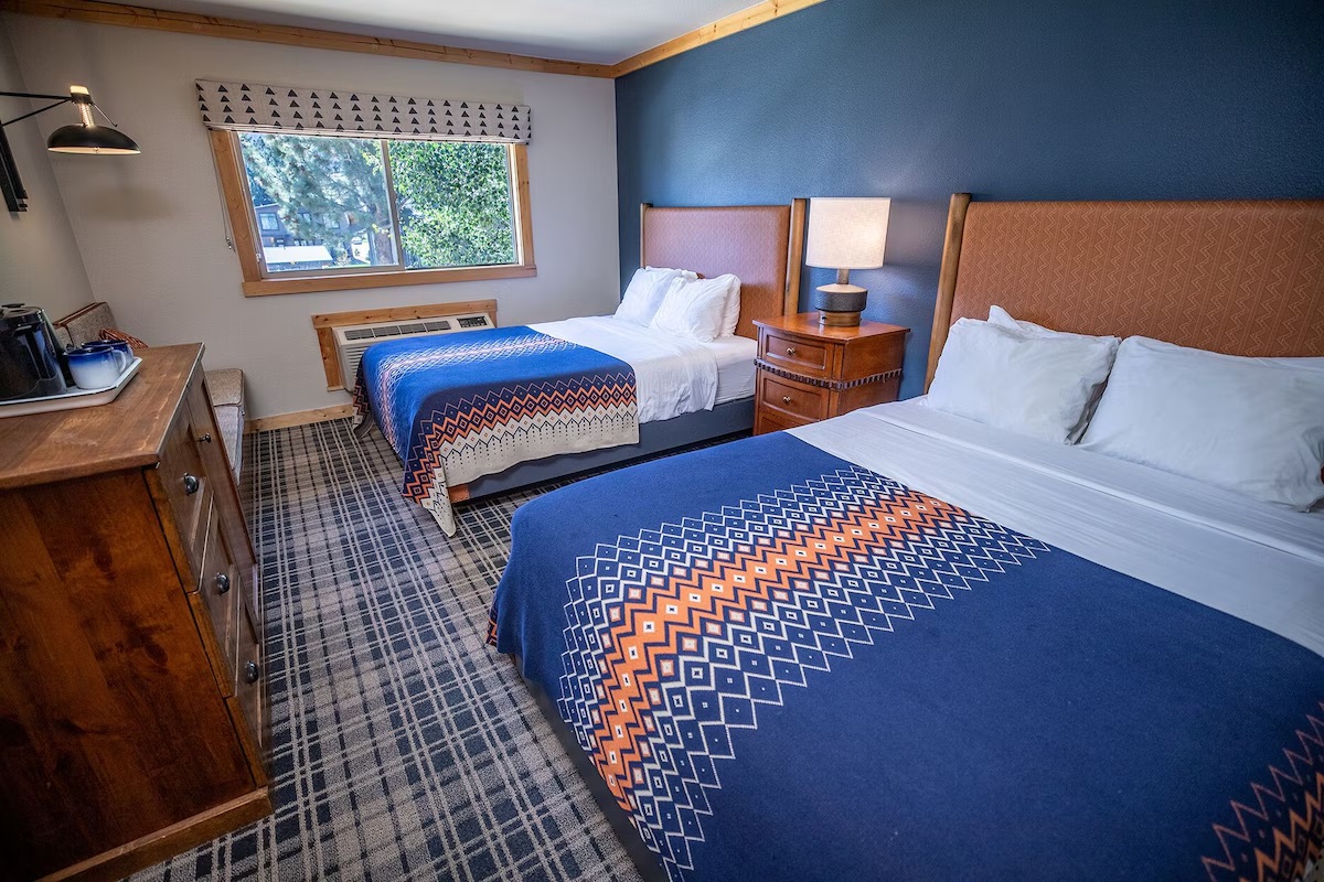 Double Deluxe Two Queen Beds