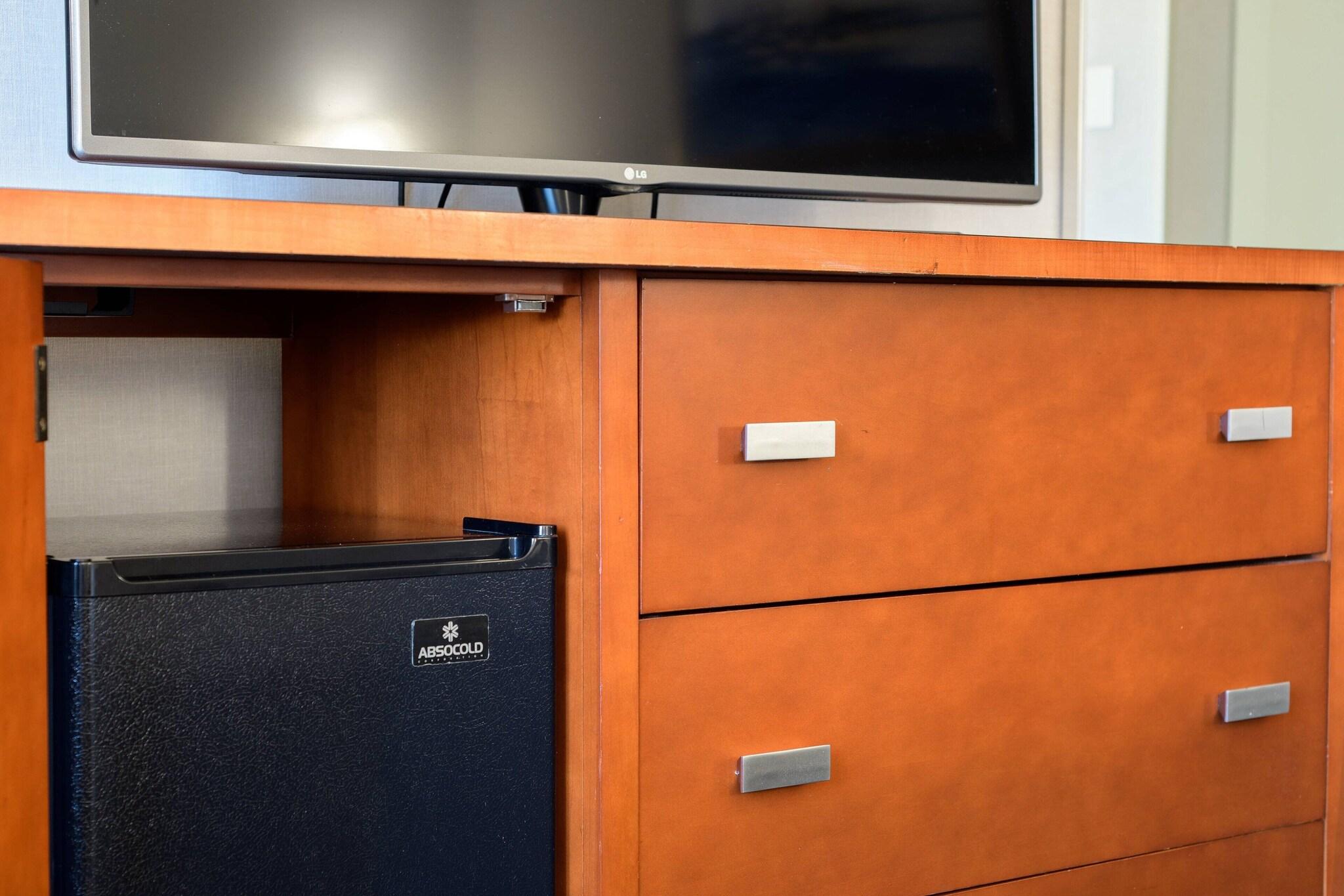 Double Deluxe Two Queen Beds