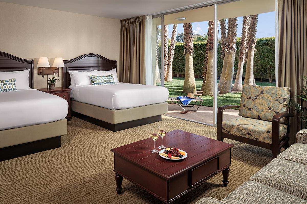 Studio Queen Size Bed