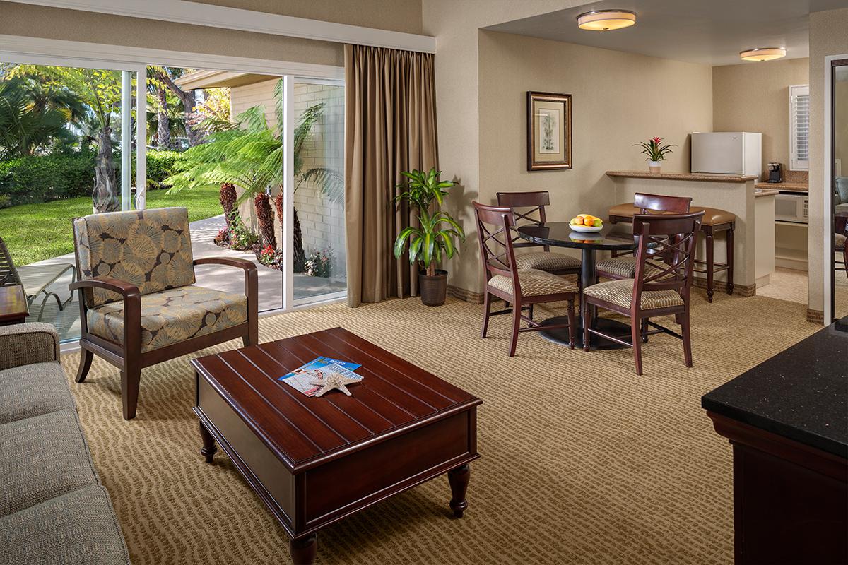 Suite Deluxe King Bed