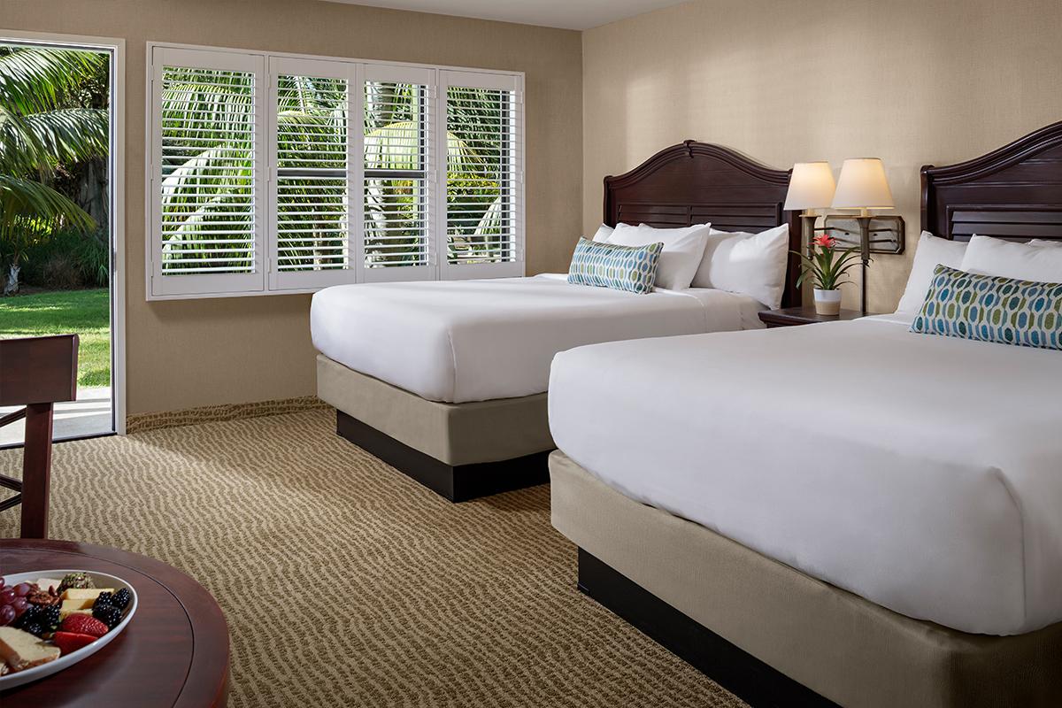 Double Queen Size Bed