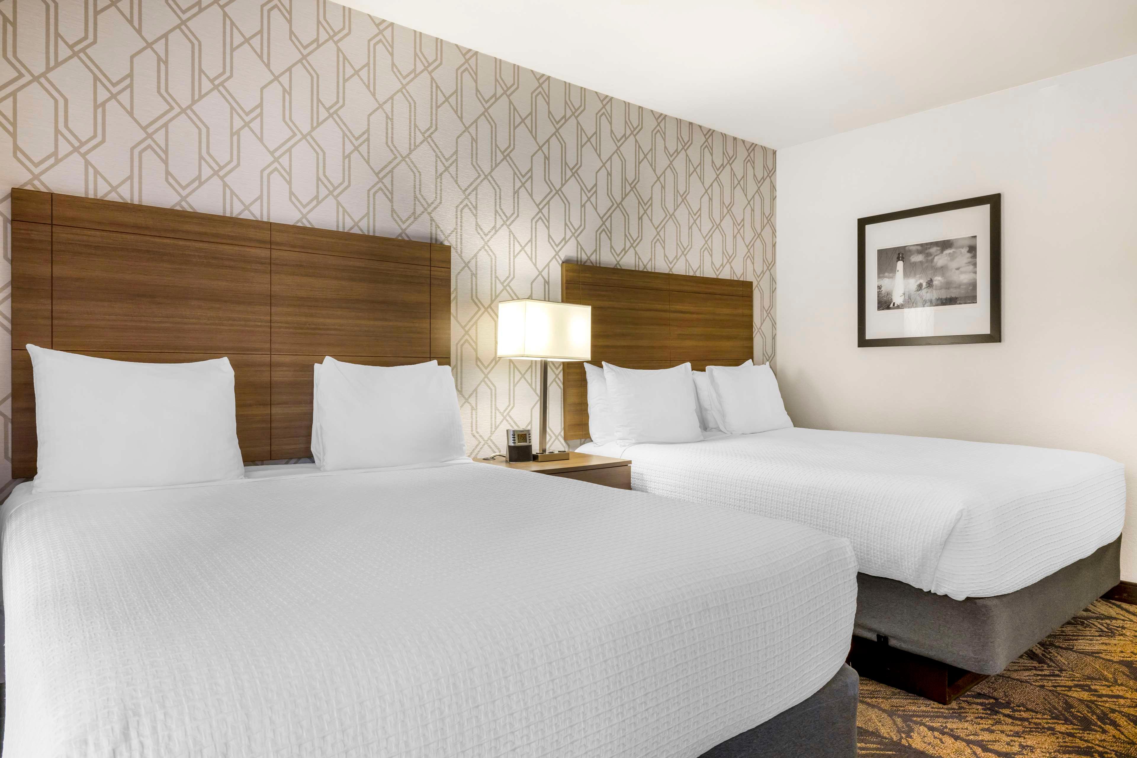 Room City View Two Queen Beds