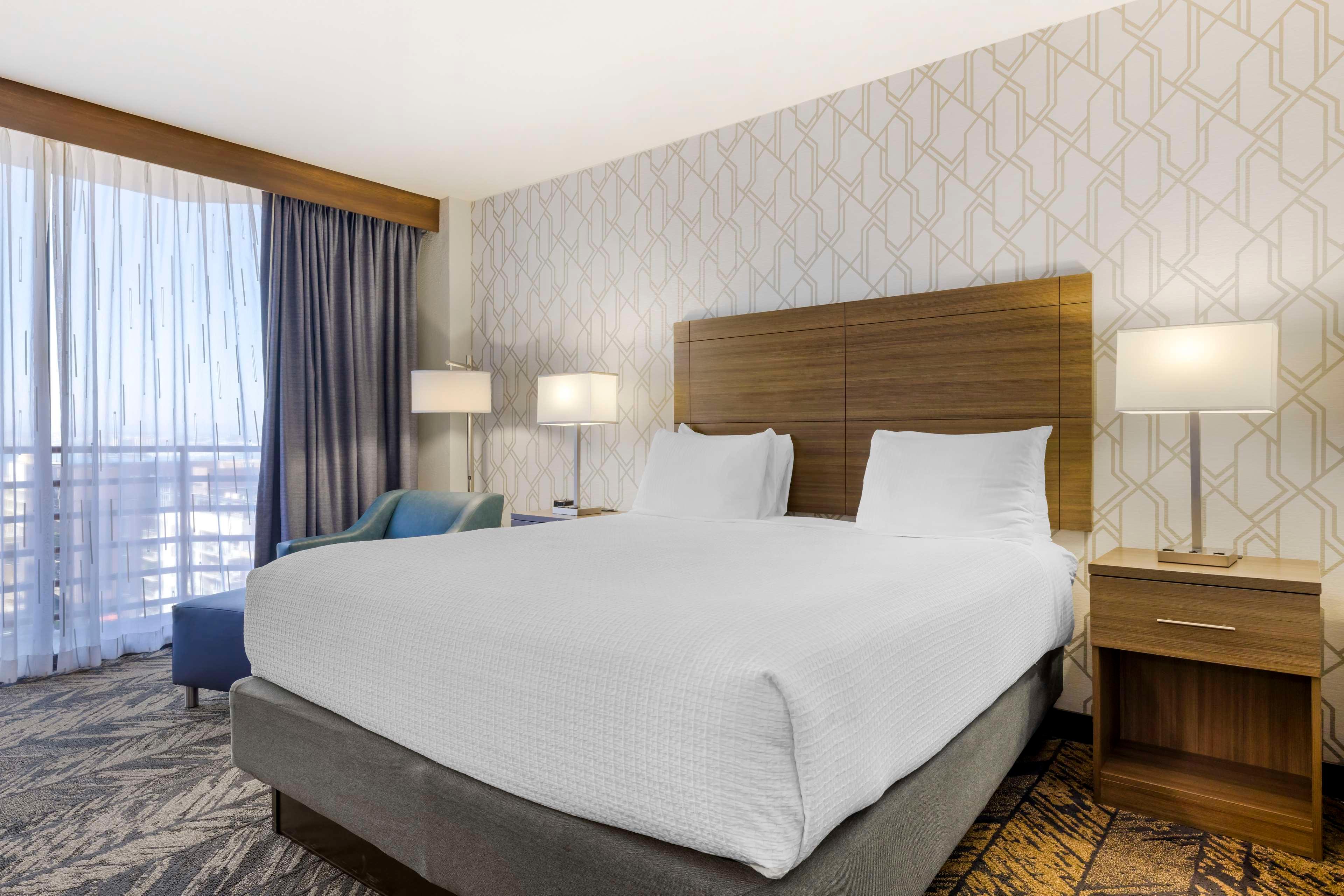 Room Bay View King Bed