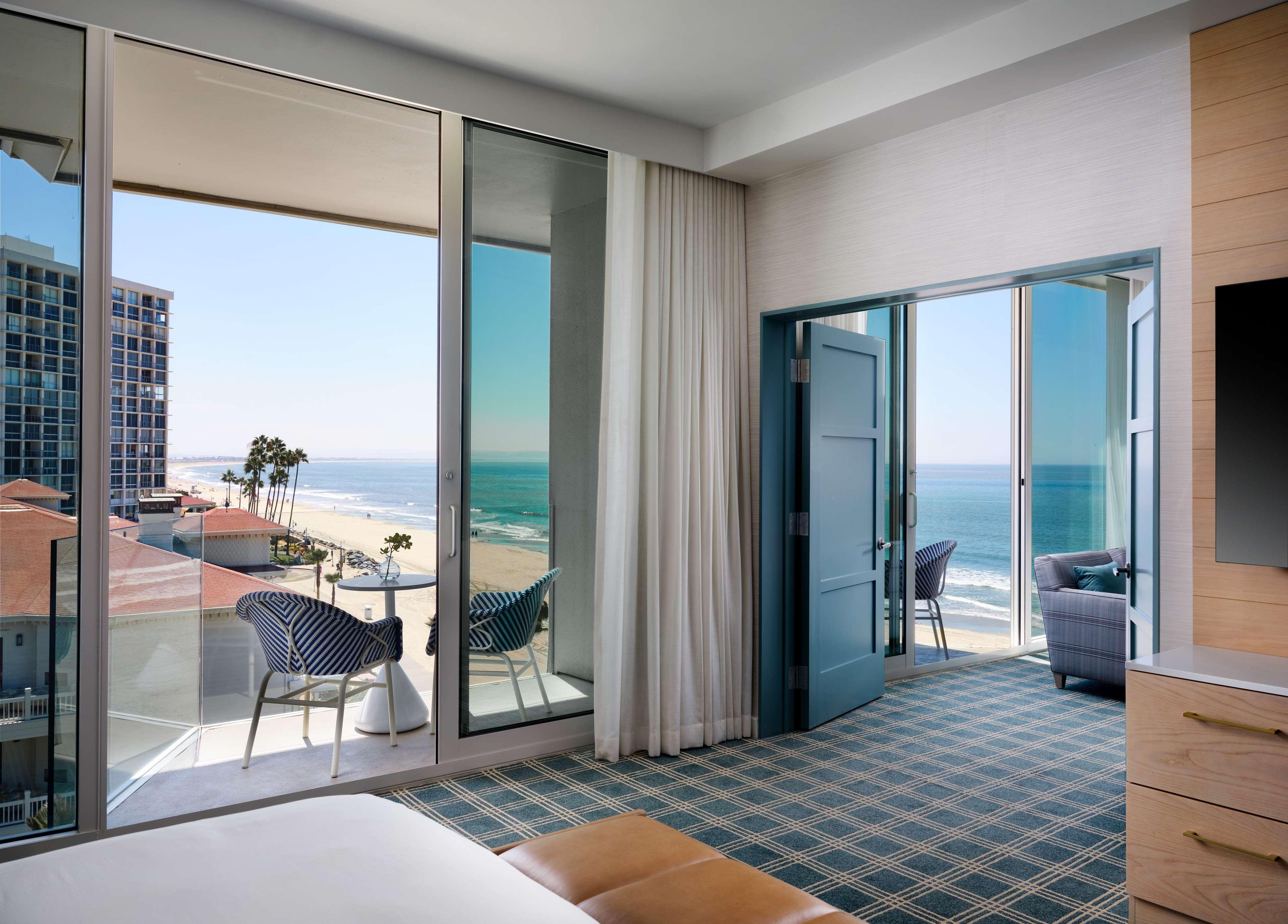 Suite Ocean View King Bed