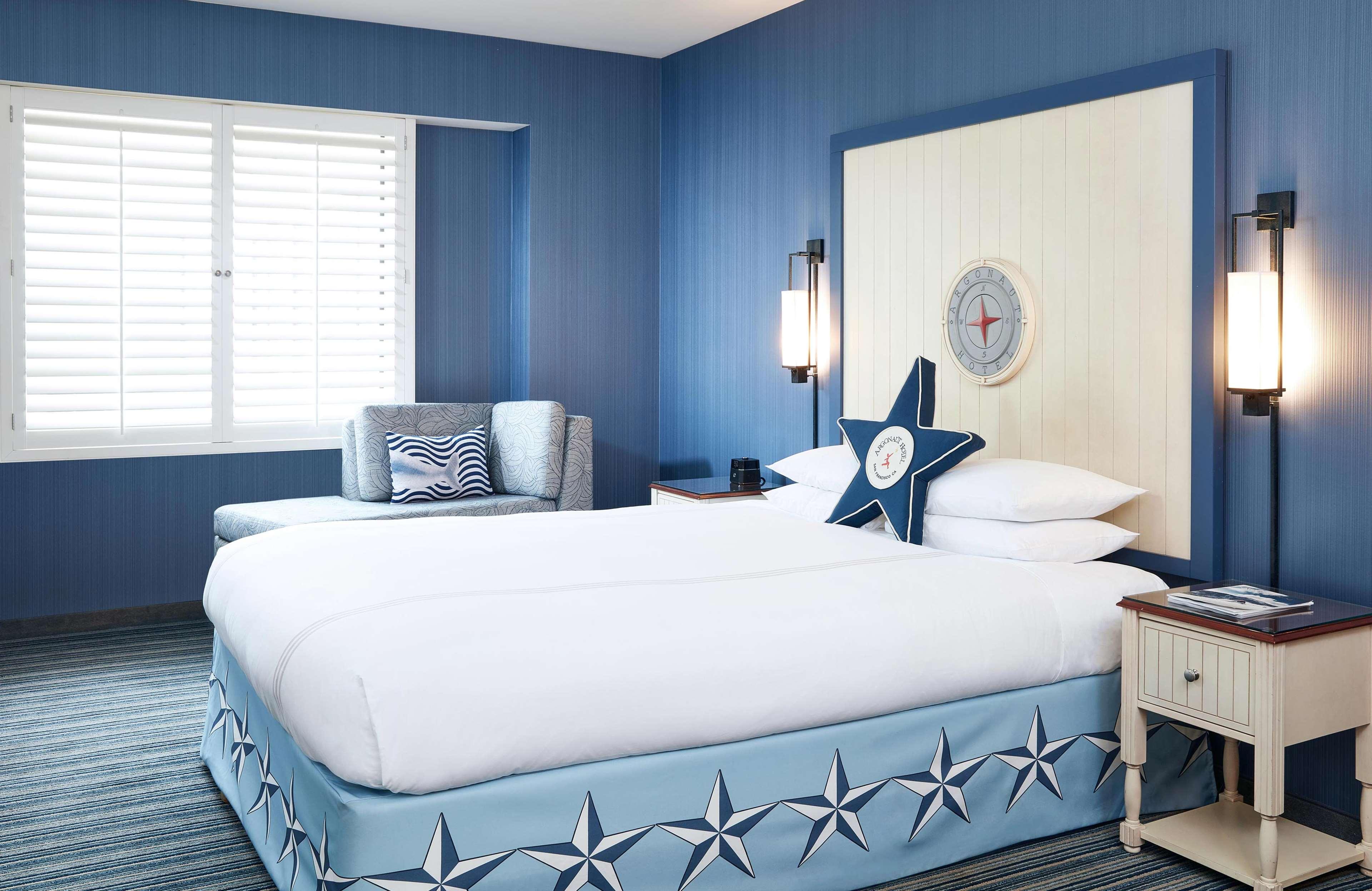 Double Guest Room King Bed