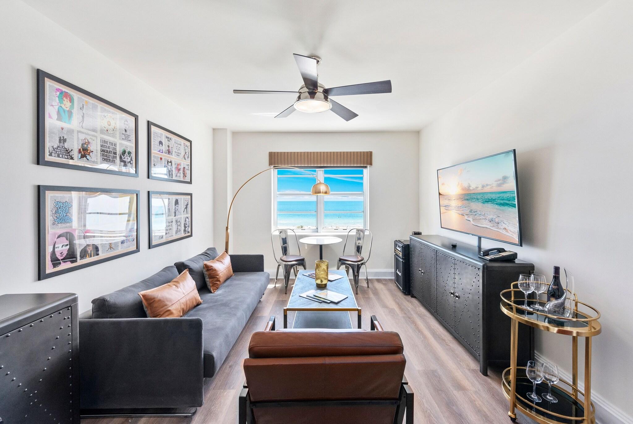 Suite Ocean View Queen Bed