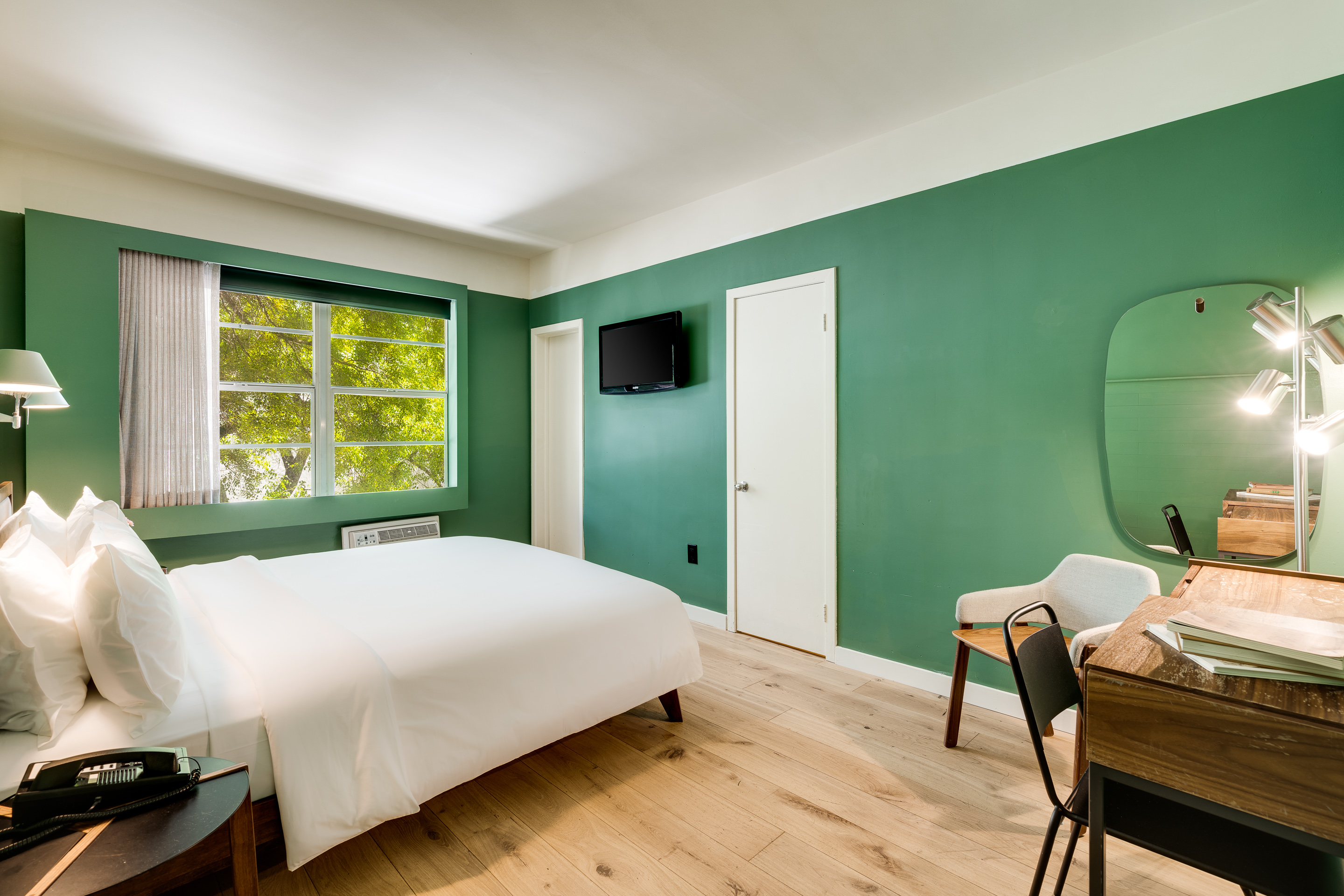 Double King Size Bed