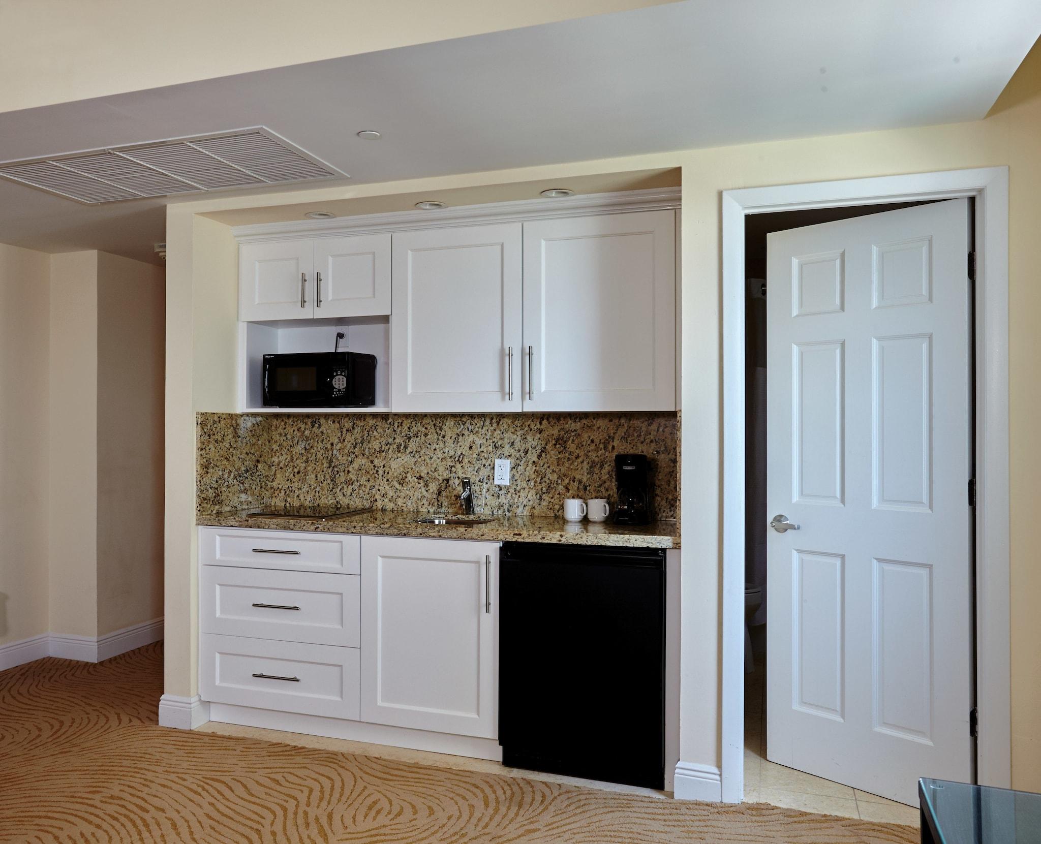 Junior Suite with Kitchenette