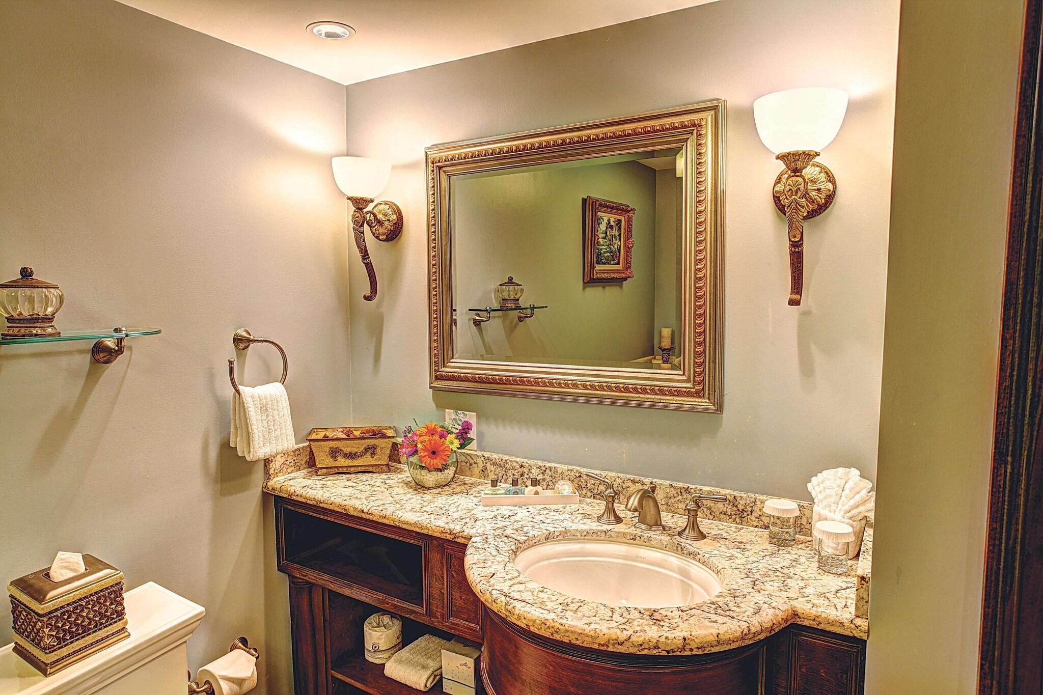 Suite with Kitchenette