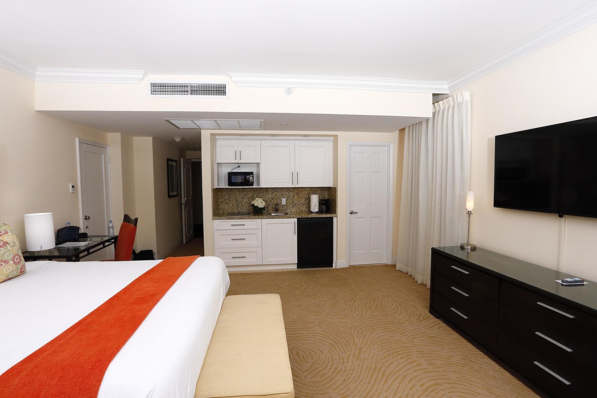 Junior Suite with Kitchenette