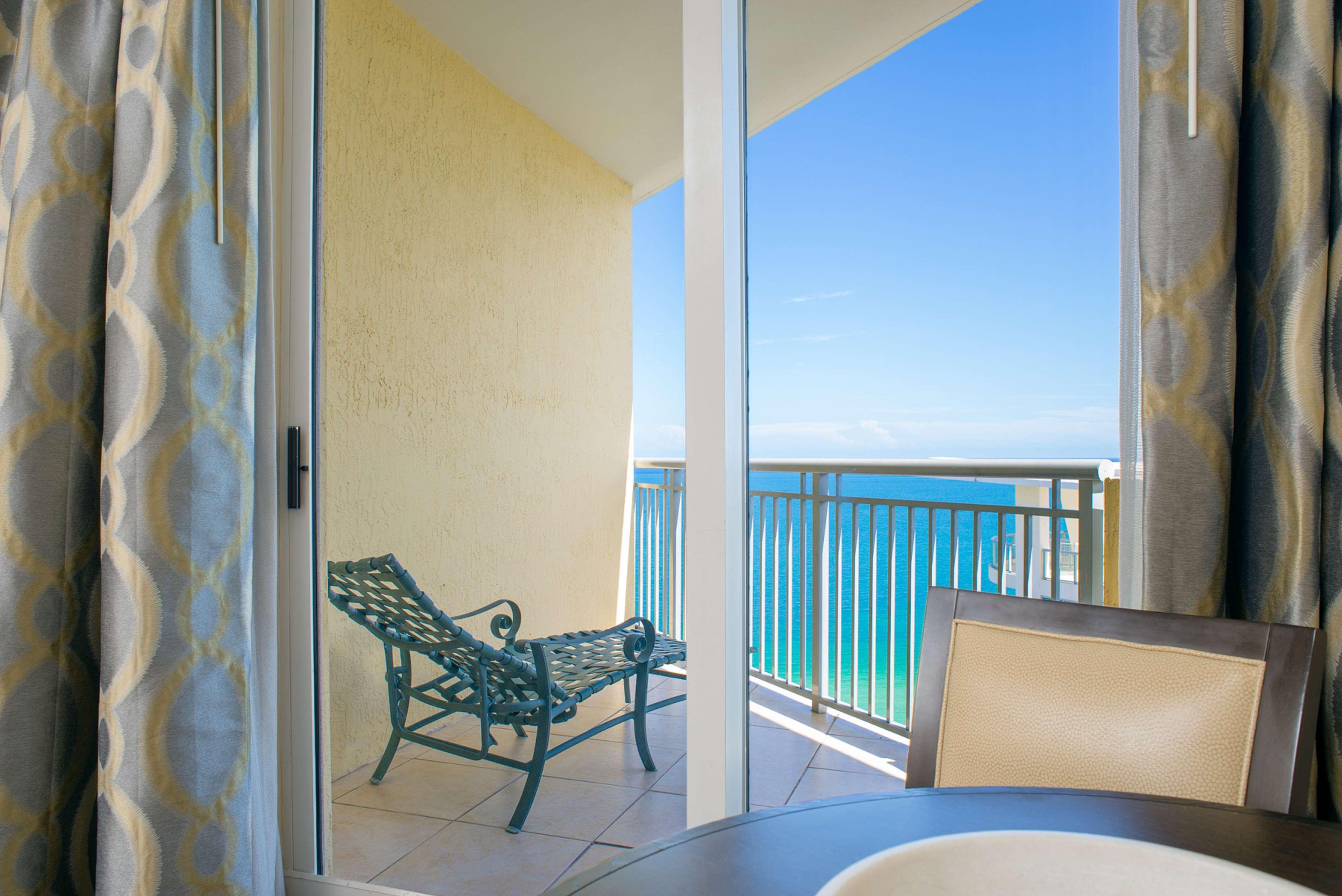 Suite Ocean View with Balcony