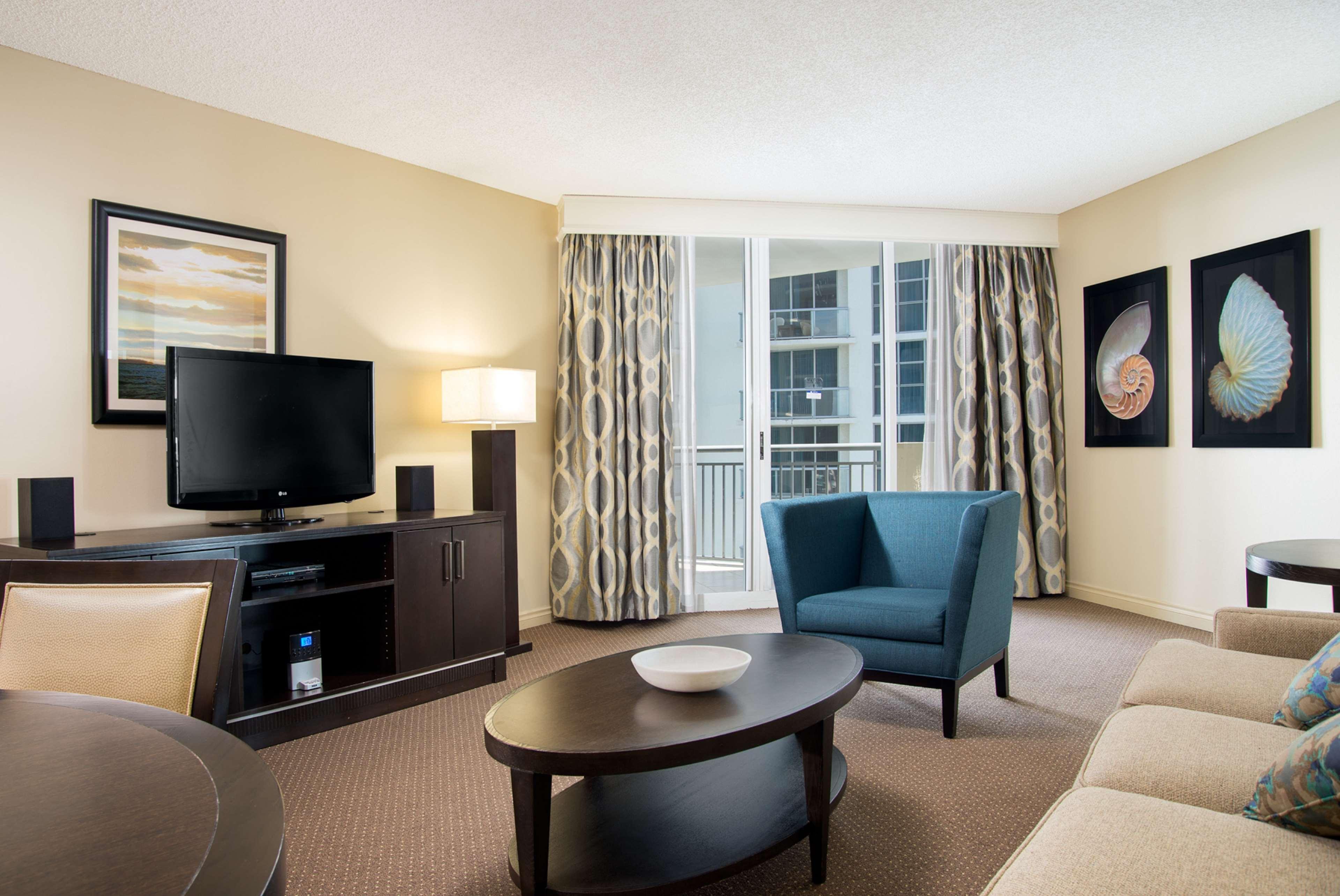 Suite King Size Bed