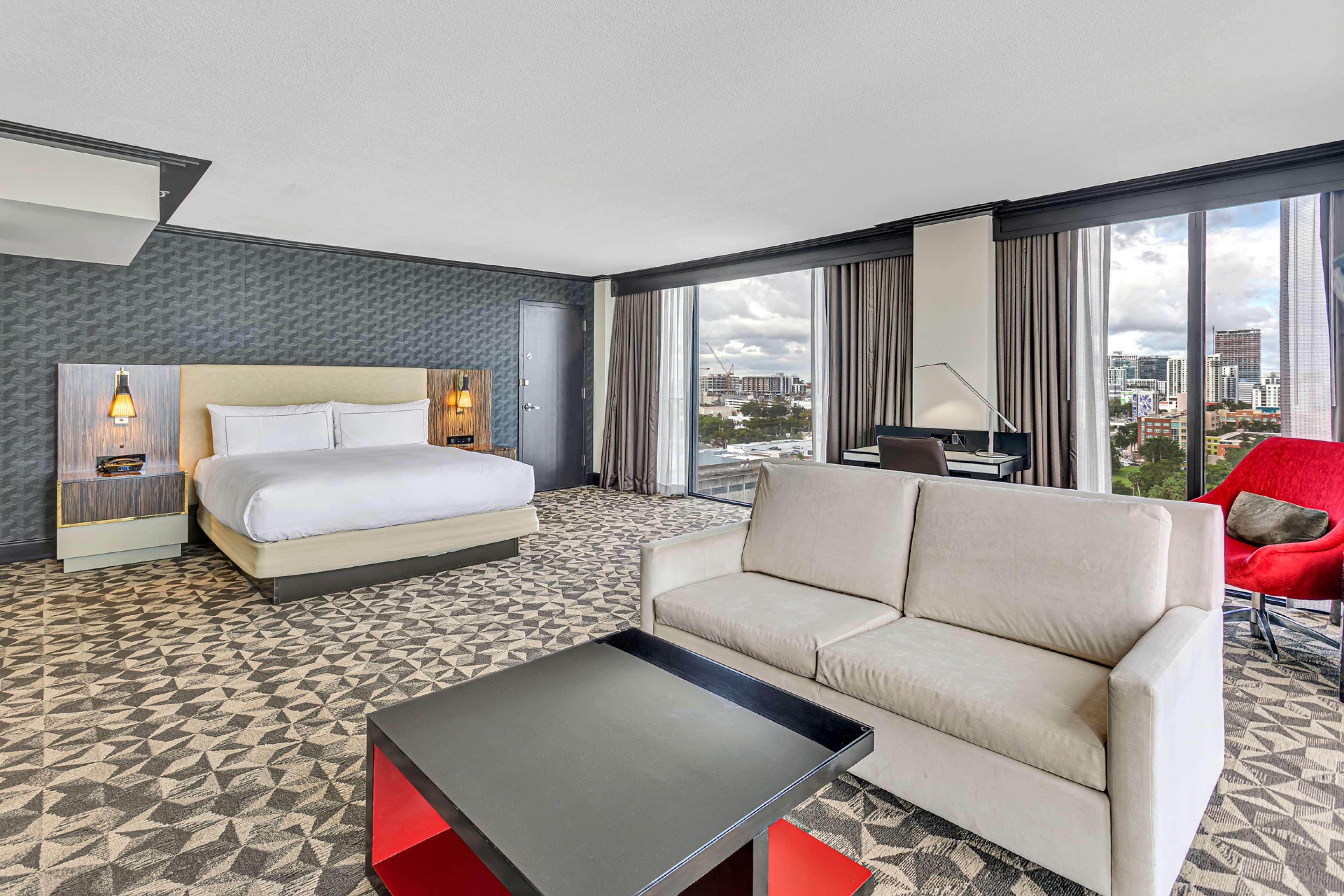 Junior Suite King Size Bed