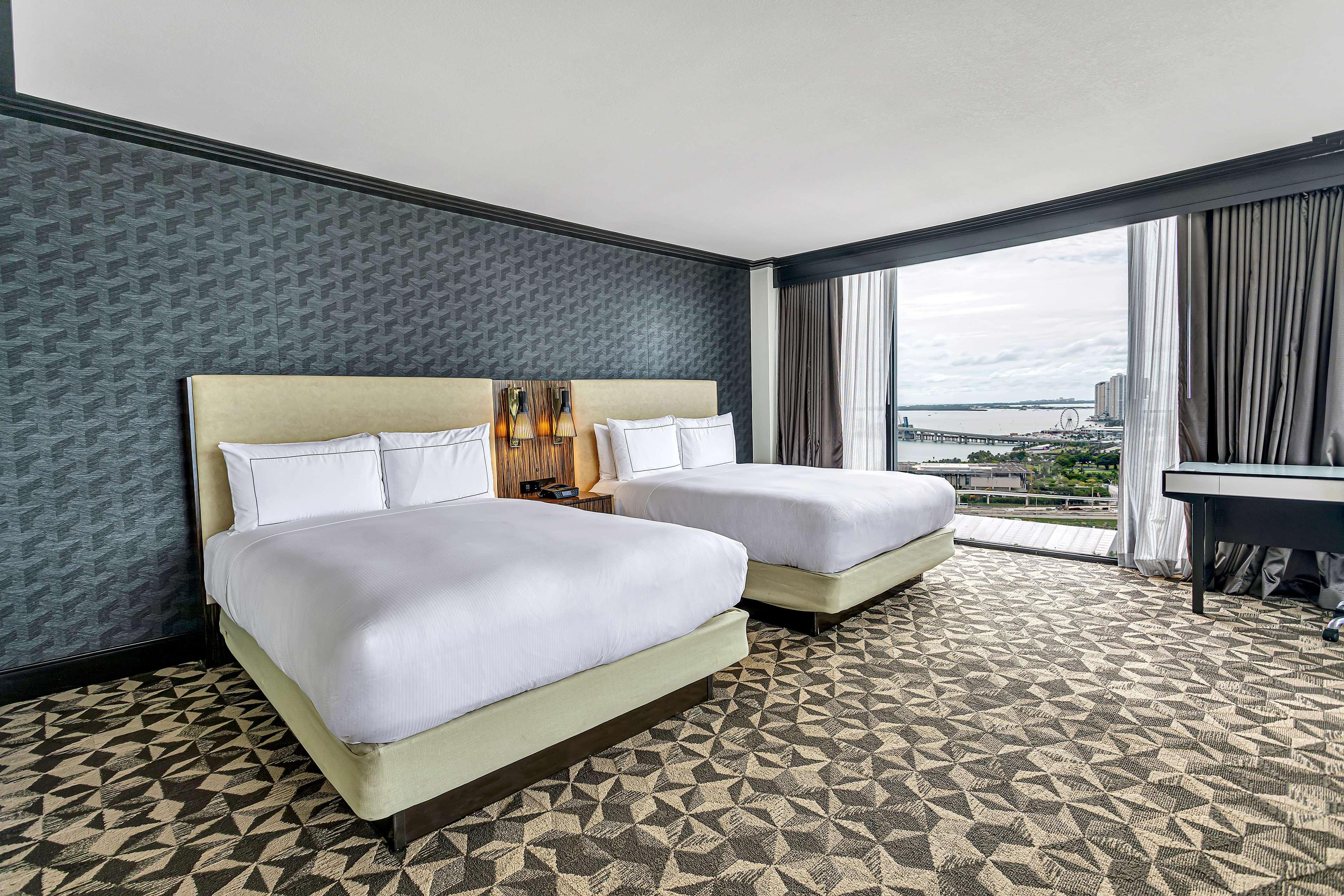 Junior Suite Bay View