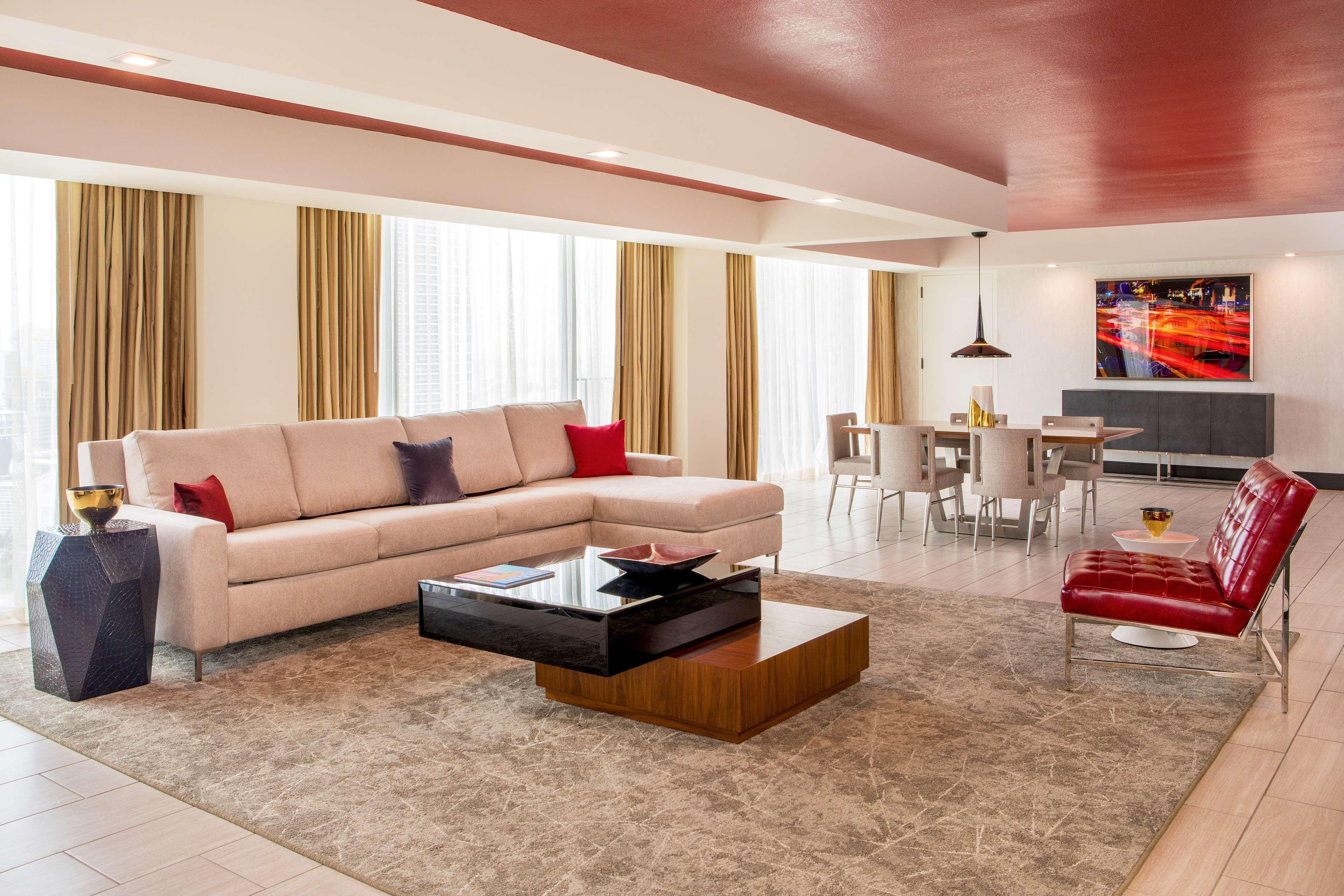 Suite Premium One Bedroom