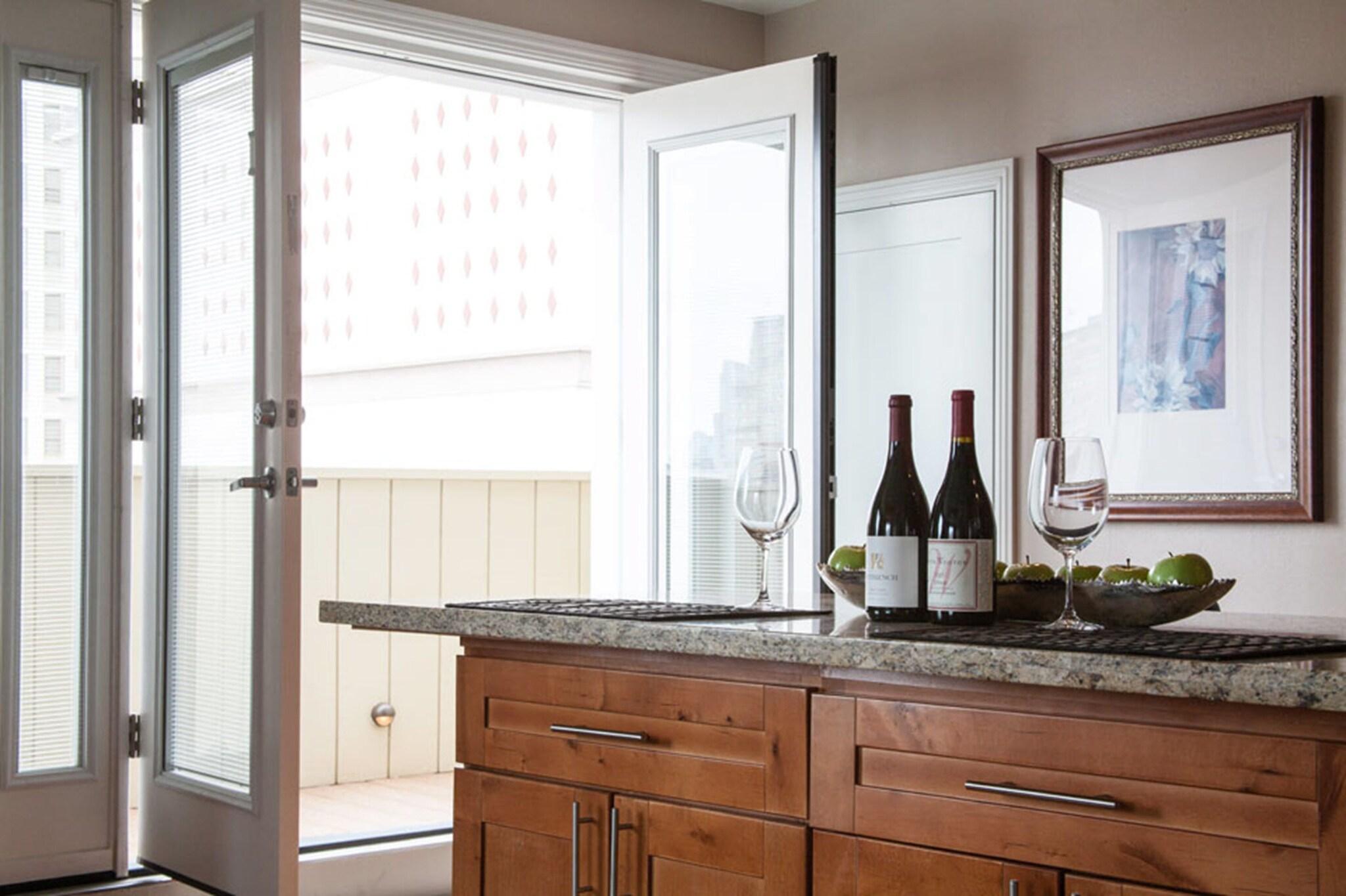 Suite with Kitchenette