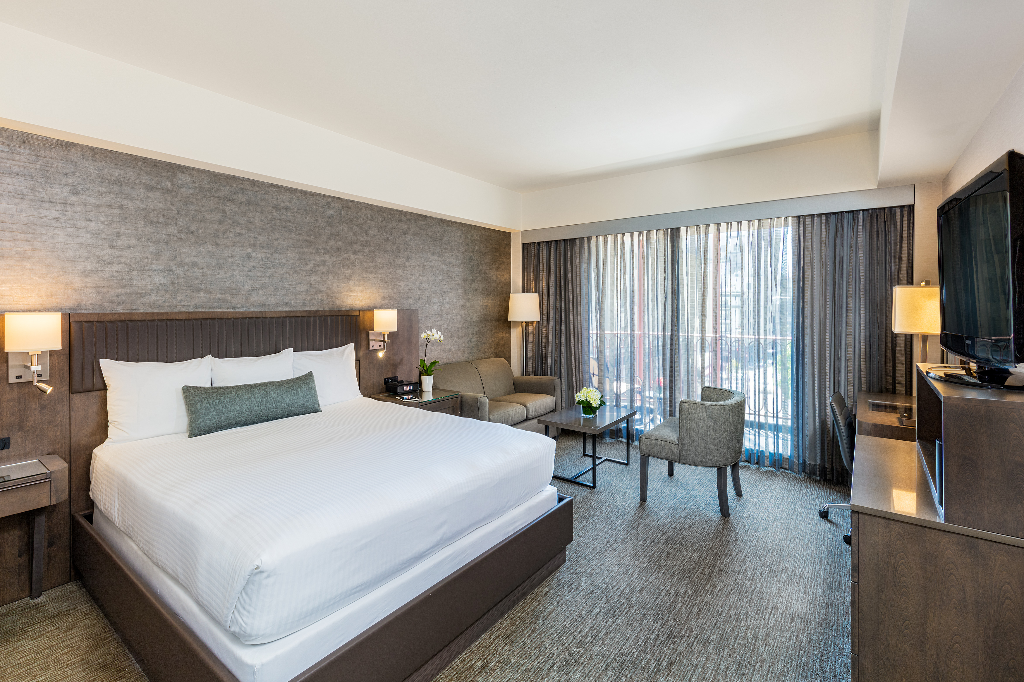 Double Premier King Bed