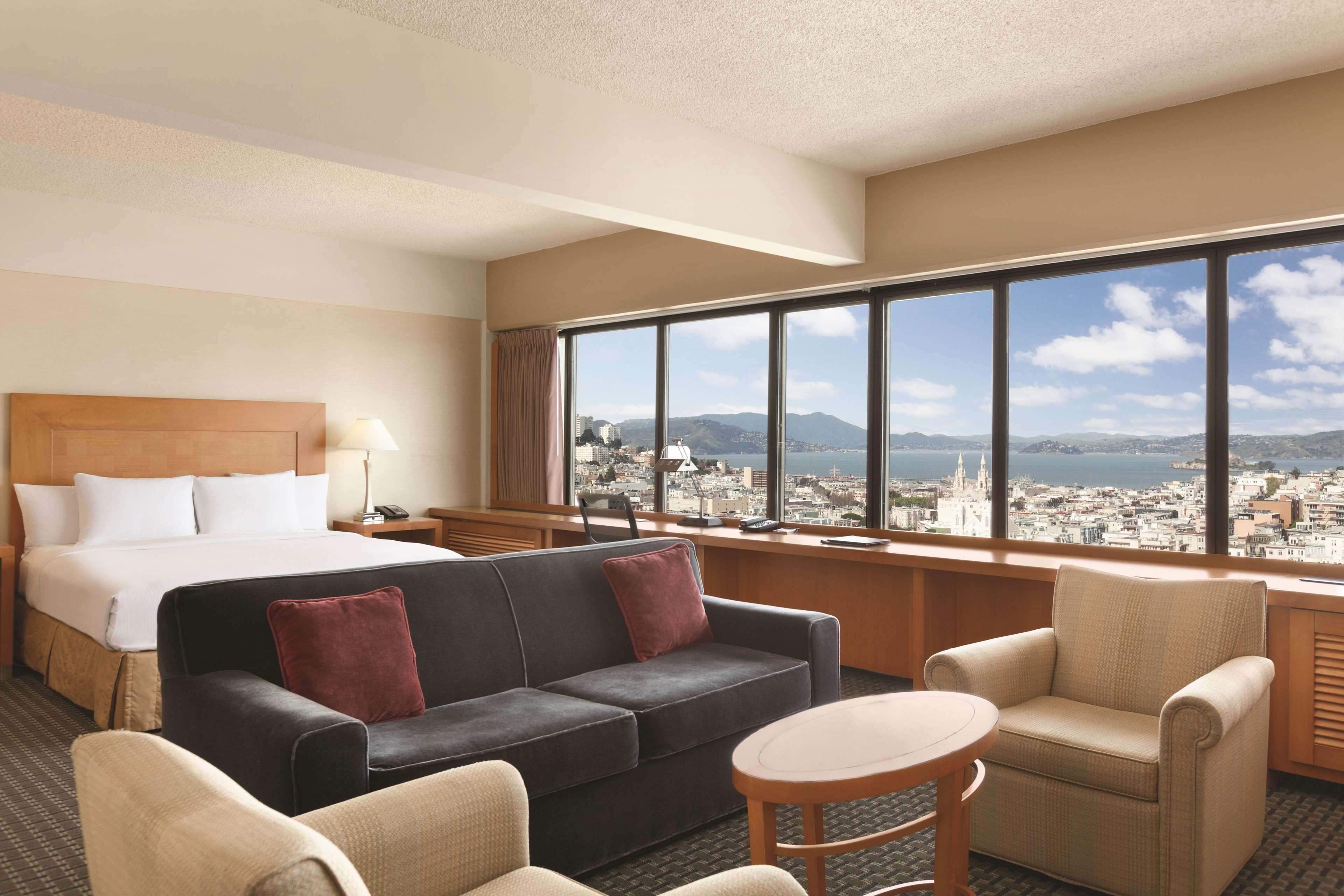 Junior Suite King Size Bed