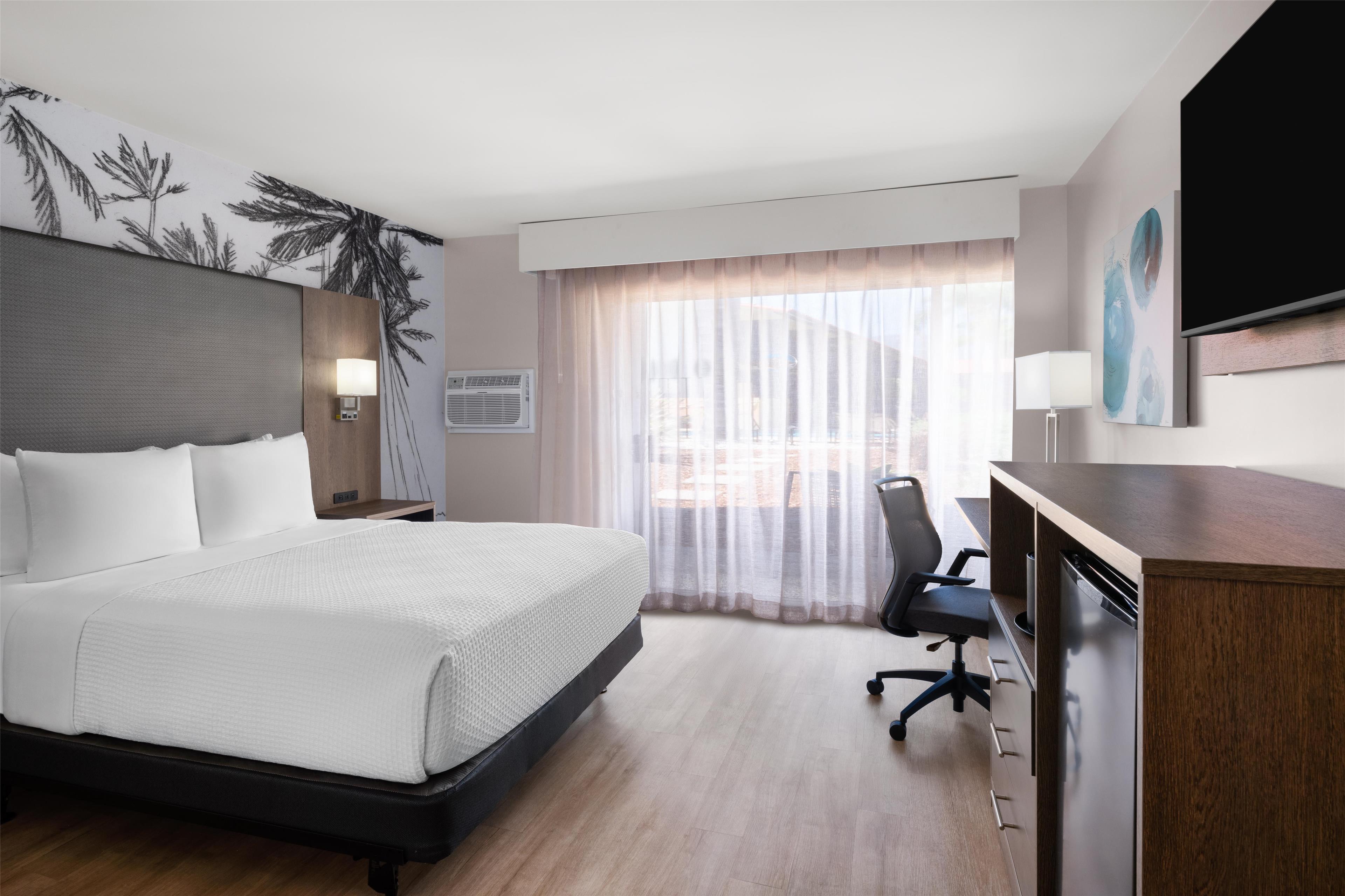 Double Accessible-queen Size Bed