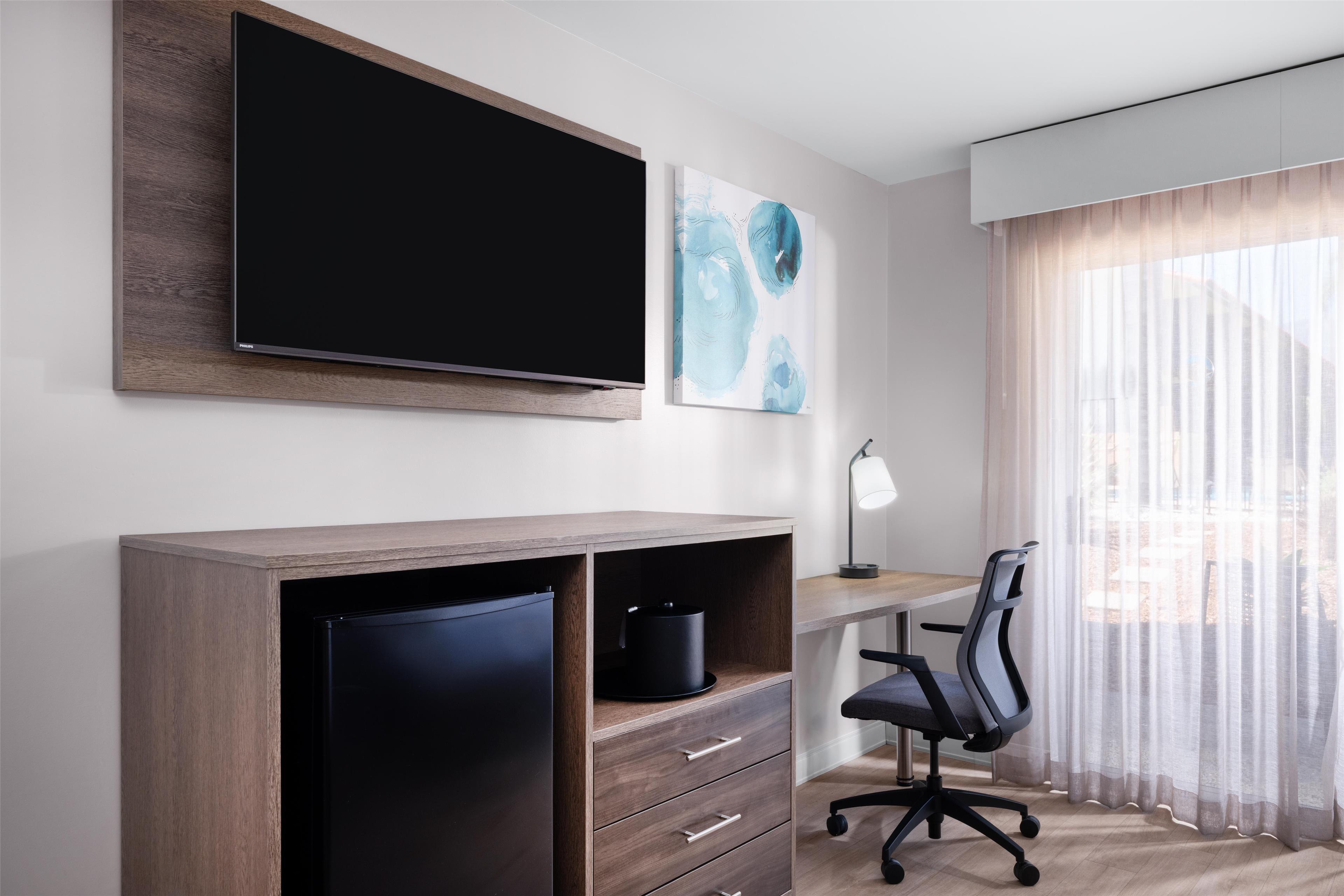 Double Accessible-queen Size Bed