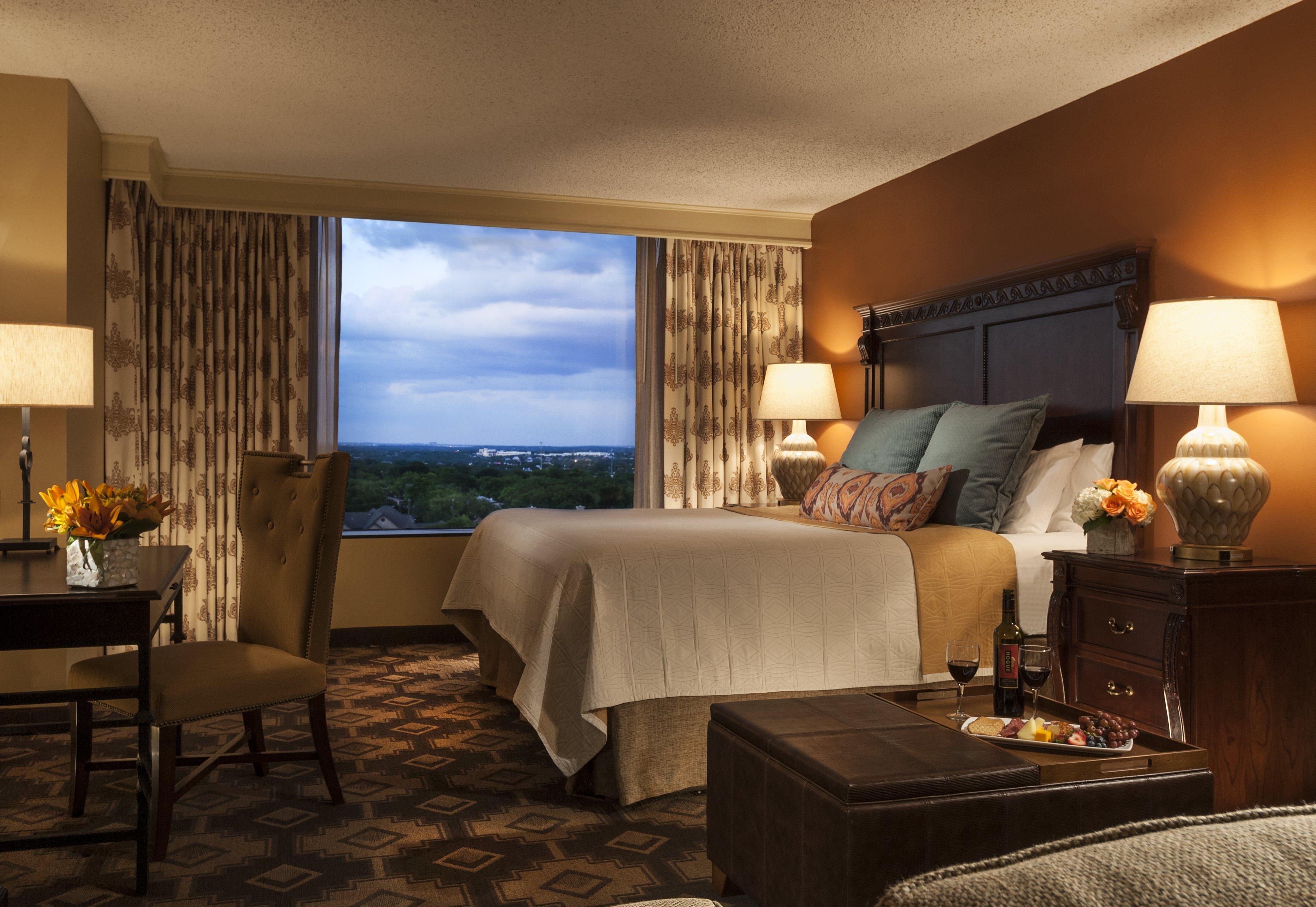 Double Deluxe King Bed