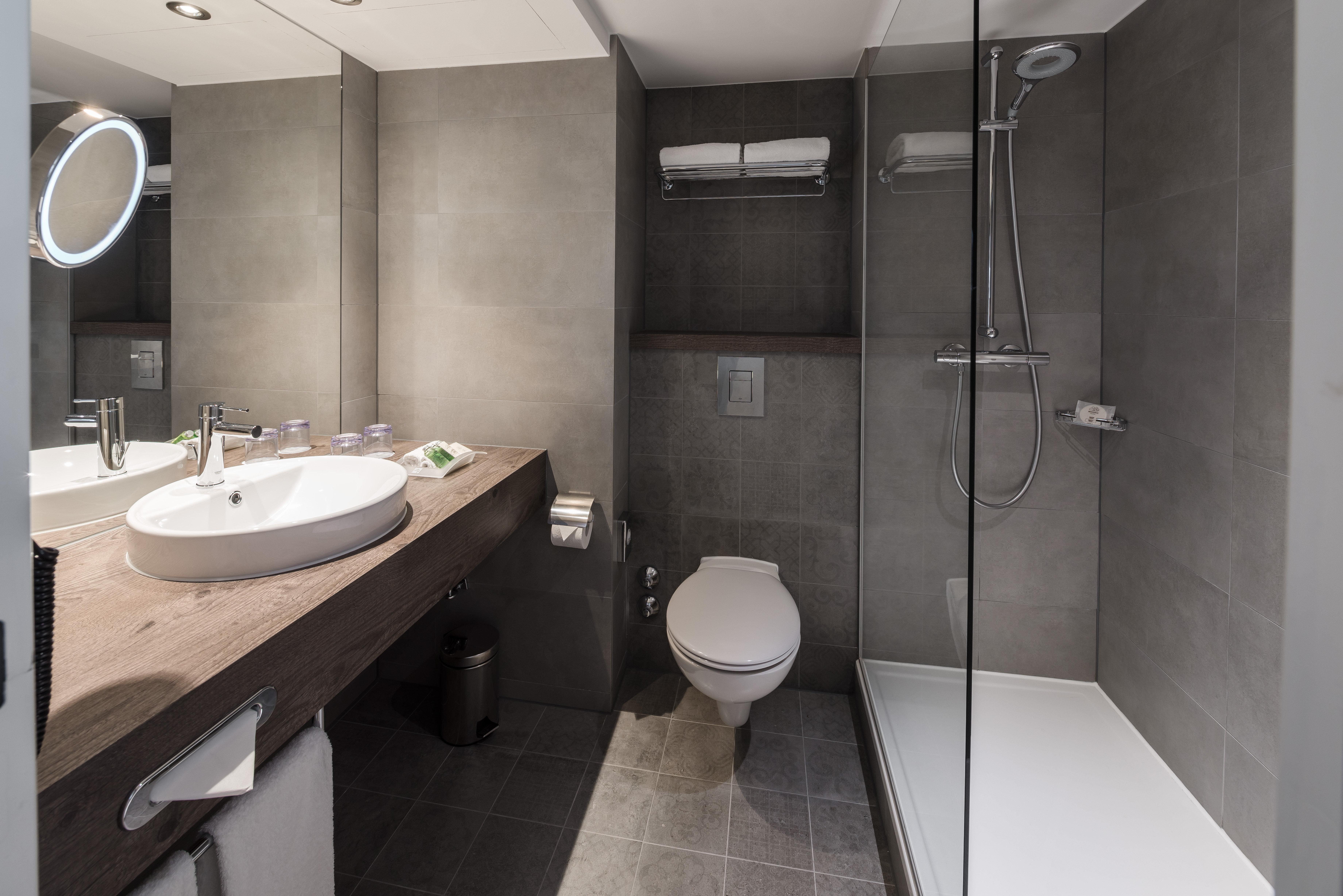 Double Premium City View